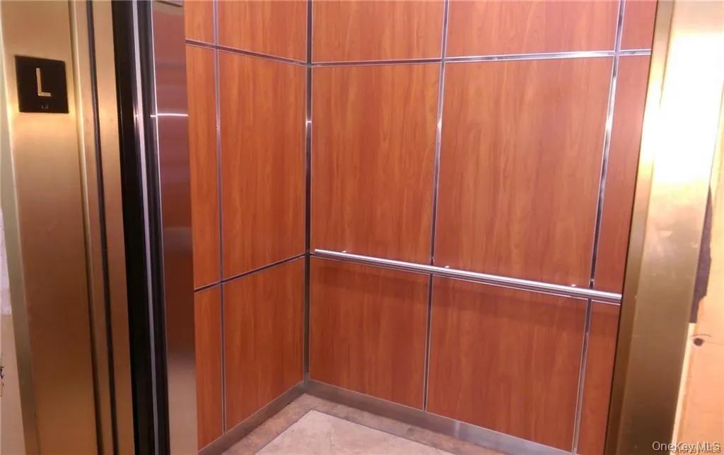 10 Cottage Place, White Plains, NY, 2 Bedroom Bedrooms, 5 Room Rooms,2 BathroomBathrooms,Residential Lease,For Rent,Cottage,0,1060146 10 Cottage Place, White Plains, NY, 2 Bedroom Bedrooms, 5 Room Rooms,2 BathroomBathrooms,Residential Lease,For Rent,Cottage,0,1060146