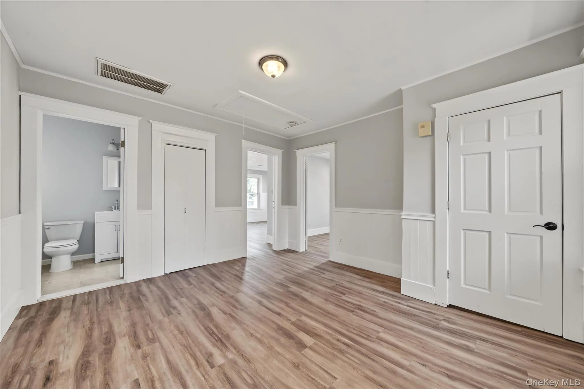 18 Chestnut Street, Middletown, NY, 2 Bedroom Bedrooms, 5 Room Rooms,1 BathroomBathrooms,Residential Lease,For Rent,Chestnut,0,1060150 18 Chestnut Street, Middletown, NY, 2 Bedroom Bedrooms, 5 Room Rooms,1 BathroomBathrooms,Residential Lease,For Rent,Chestnut,0,1060150