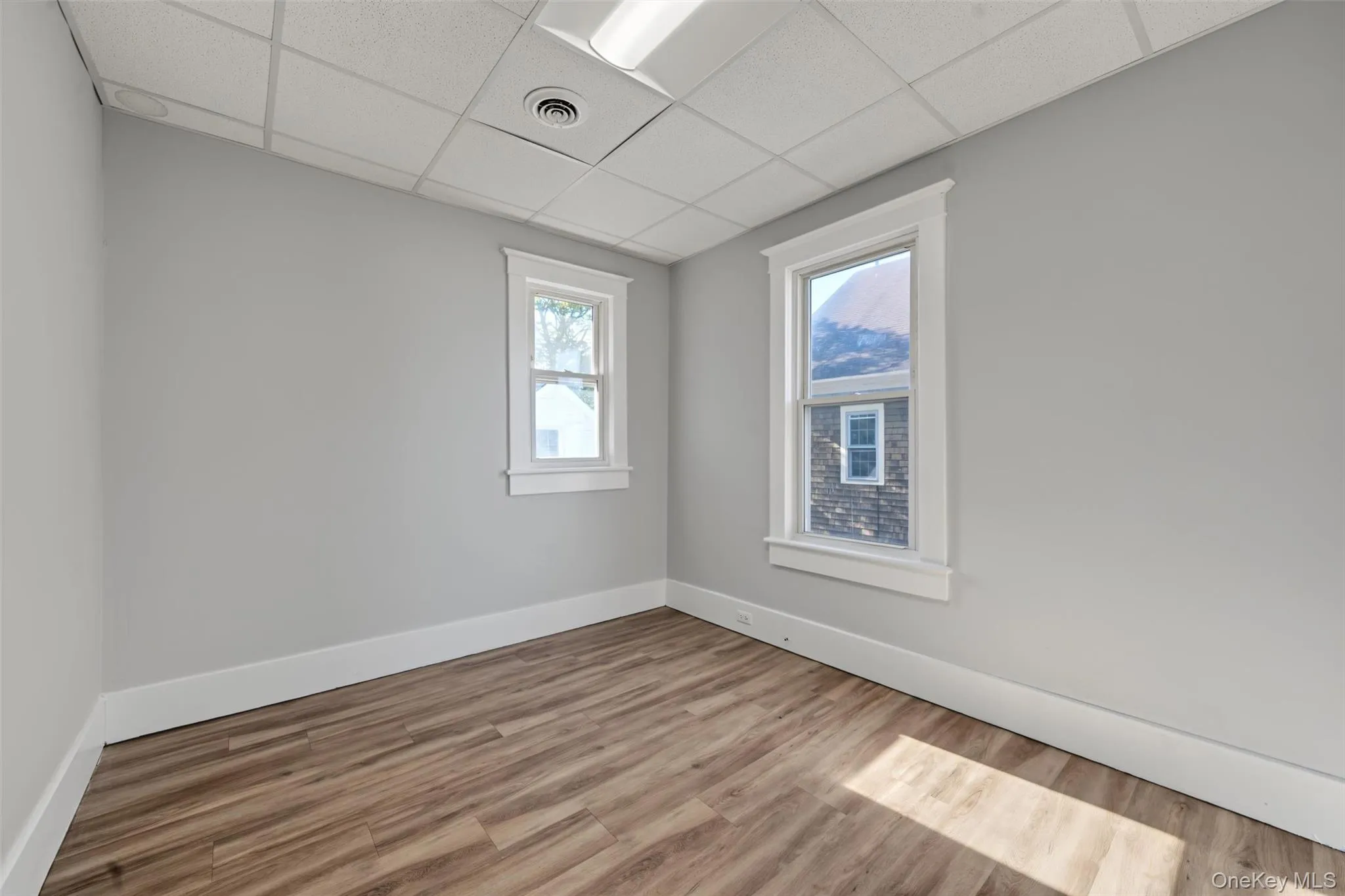 18 Chestnut Street, Middletown, NY, 2 Bedroom Bedrooms, 5 Room Rooms,1 BathroomBathrooms,Residential Lease,For Rent,Chestnut,0,1060150 18 Chestnut Street, Middletown, NY, 2 Bedroom Bedrooms, 5 Room Rooms,1 BathroomBathrooms,Residential Lease,For Rent,Chestnut,0,1060150