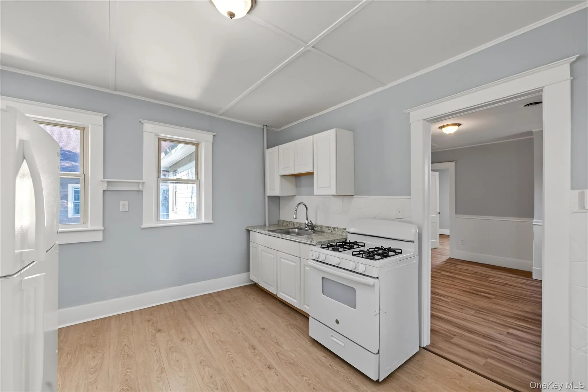 18 Chestnut Street, Middletown, NY, 2 Bedroom Bedrooms, 5 Room Rooms,1 BathroomBathrooms,Residential Lease,For Rent,Chestnut,0,1060150 18 Chestnut Street, Middletown, NY, 2 Bedroom Bedrooms, 5 Room Rooms,1 BathroomBathrooms,Residential Lease,For Rent,Chestnut,0,1060150