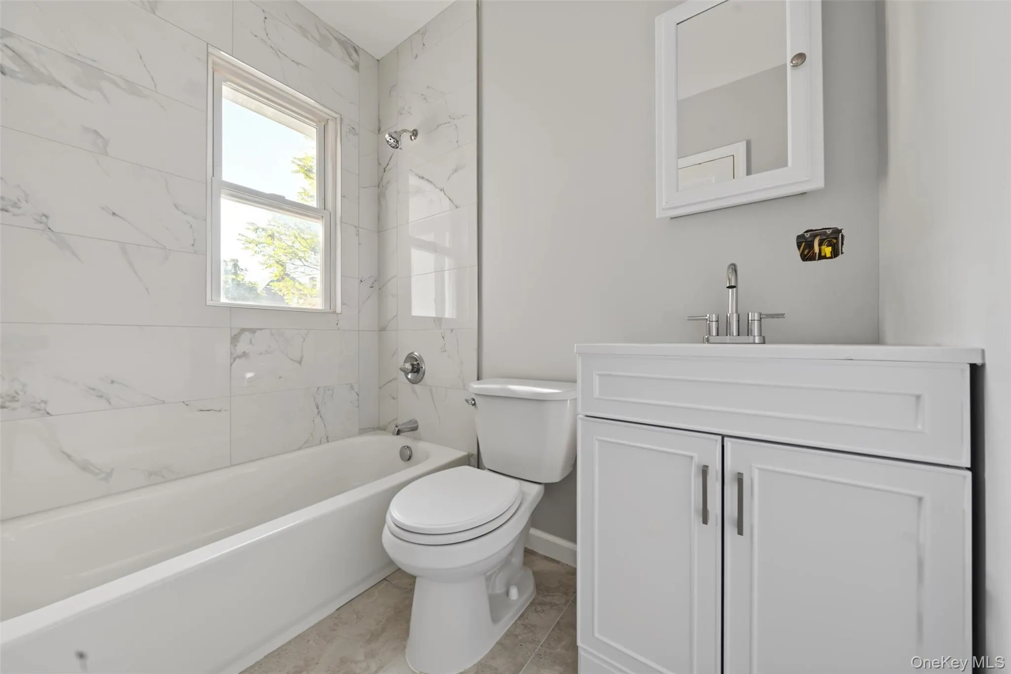 18 Chestnut Street, Middletown, NY, 2 Bedroom Bedrooms, 5 Room Rooms,1 BathroomBathrooms,Residential Lease,For Rent,Chestnut,0,1060150 18 Chestnut Street, Middletown, NY, 2 Bedroom Bedrooms, 5 Room Rooms,1 BathroomBathrooms,Residential Lease,For Rent,Chestnut,0,1060150