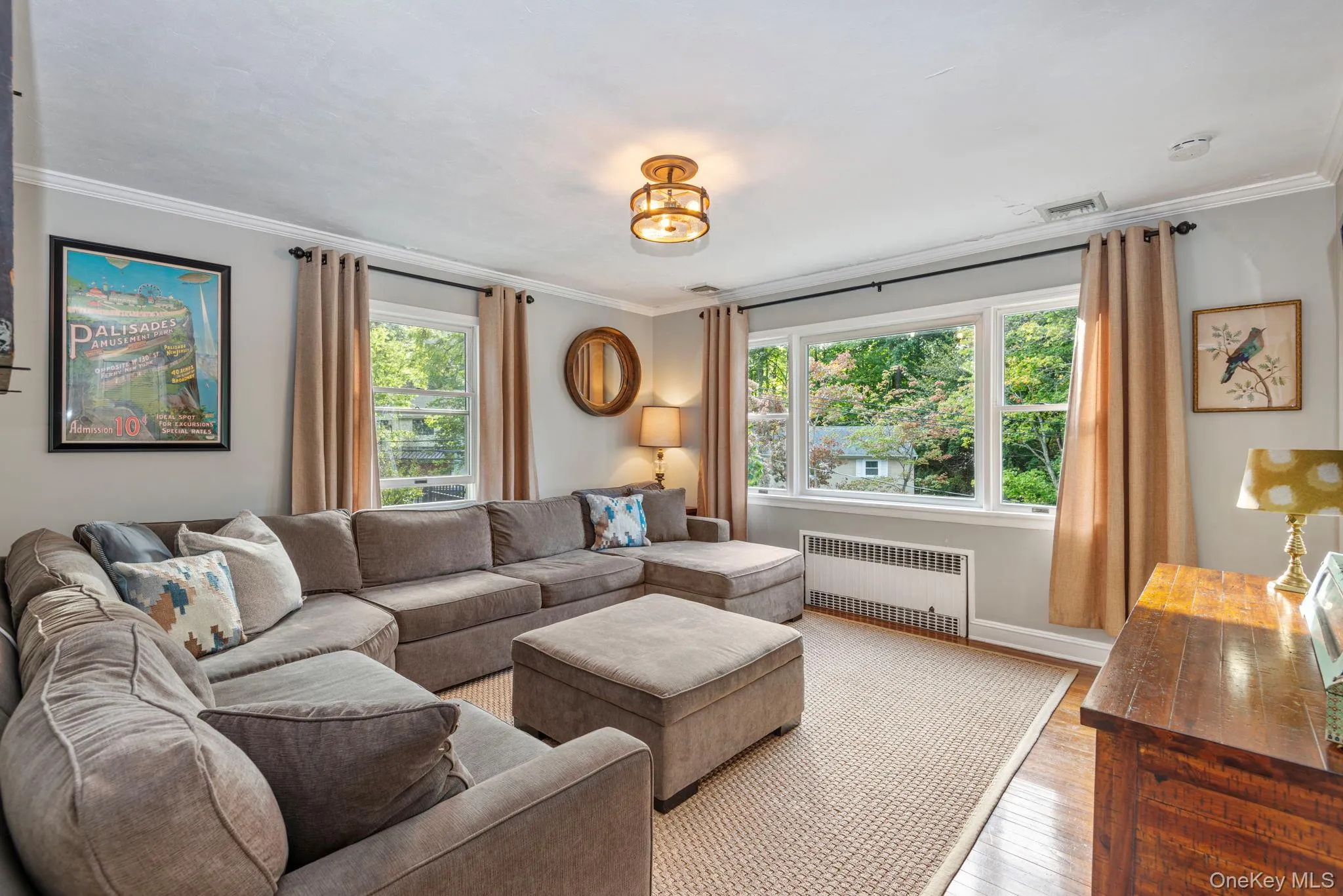 Family Room/Den. Family Room/Den.