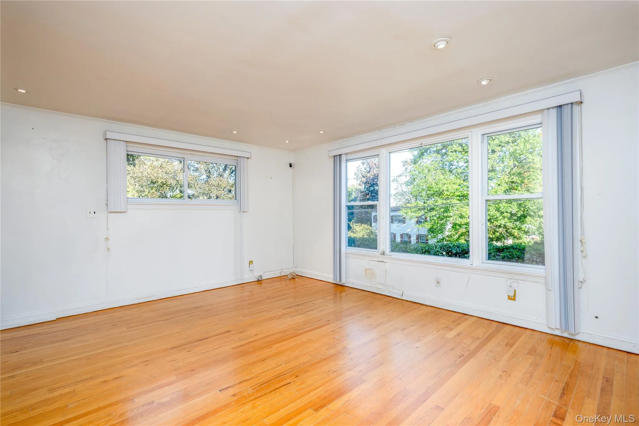 2 Whitman Road, Yonkers, NY, 3 Bedrooms Bedrooms, 6 Rooms Rooms,2 BathroomsBathrooms,Residential,For Rent,Whitman,0,1060157 2 Whitman Road, Yonkers, NY, 3 Bedrooms Bedrooms, 6 Rooms Rooms,2 BathroomsBathrooms,Residential,For Rent,Whitman,0,1060157