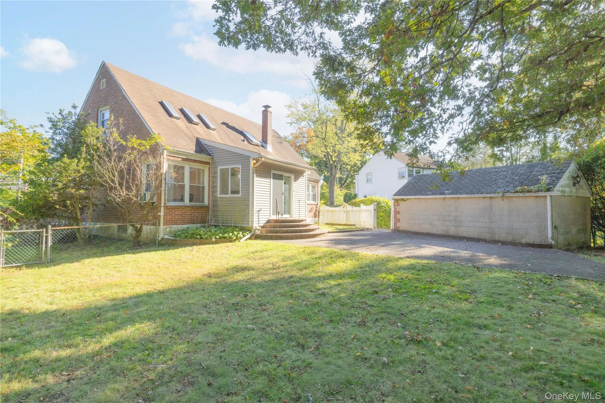 2 Whitman Road, Yonkers, NY, 3 Bedrooms Bedrooms, 6 Rooms Rooms,2 BathroomsBathrooms,Residential,For Rent,Whitman,0,1060157 2 Whitman Road, Yonkers, NY, 3 Bedrooms Bedrooms, 6 Rooms Rooms,2 BathroomsBathrooms,Residential,For Rent,Whitman,0,1060157