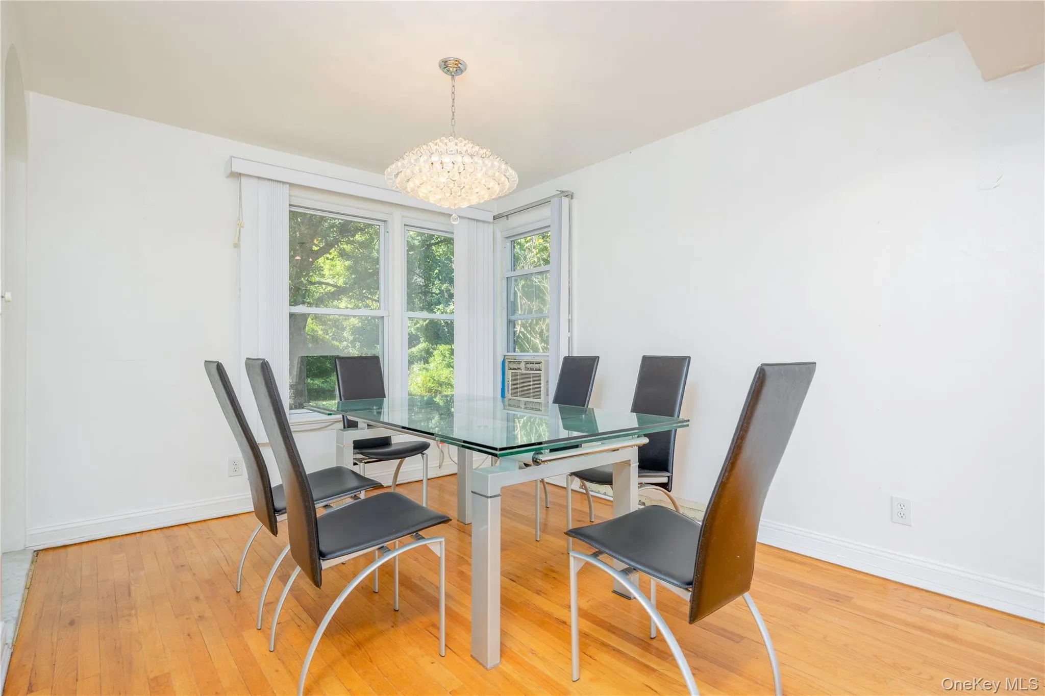 2 Whitman Road, Yonkers, NY, 3 Bedrooms Bedrooms, 6 Rooms Rooms,2 BathroomsBathrooms,Residential,For Rent,Whitman,0,1060157 2 Whitman Road, Yonkers, NY, 3 Bedrooms Bedrooms, 6 Rooms Rooms,2 BathroomsBathrooms,Residential,For Rent,Whitman,0,1060157