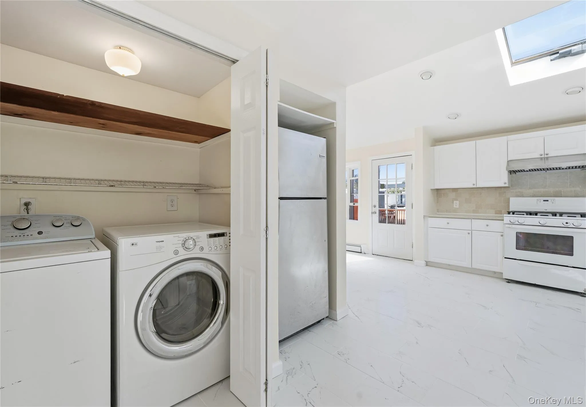 644 8th Street, Babylon, NY, 5 Bedrooms Bedrooms, 7 Rooms Rooms,2 BathroomsBathrooms,Residential,For Rent,8th,0,1060159 644 8th Street, Babylon, NY, 5 Bedrooms Bedrooms, 7 Rooms Rooms,2 BathroomsBathrooms,Residential,For Rent,8th,0,1060159