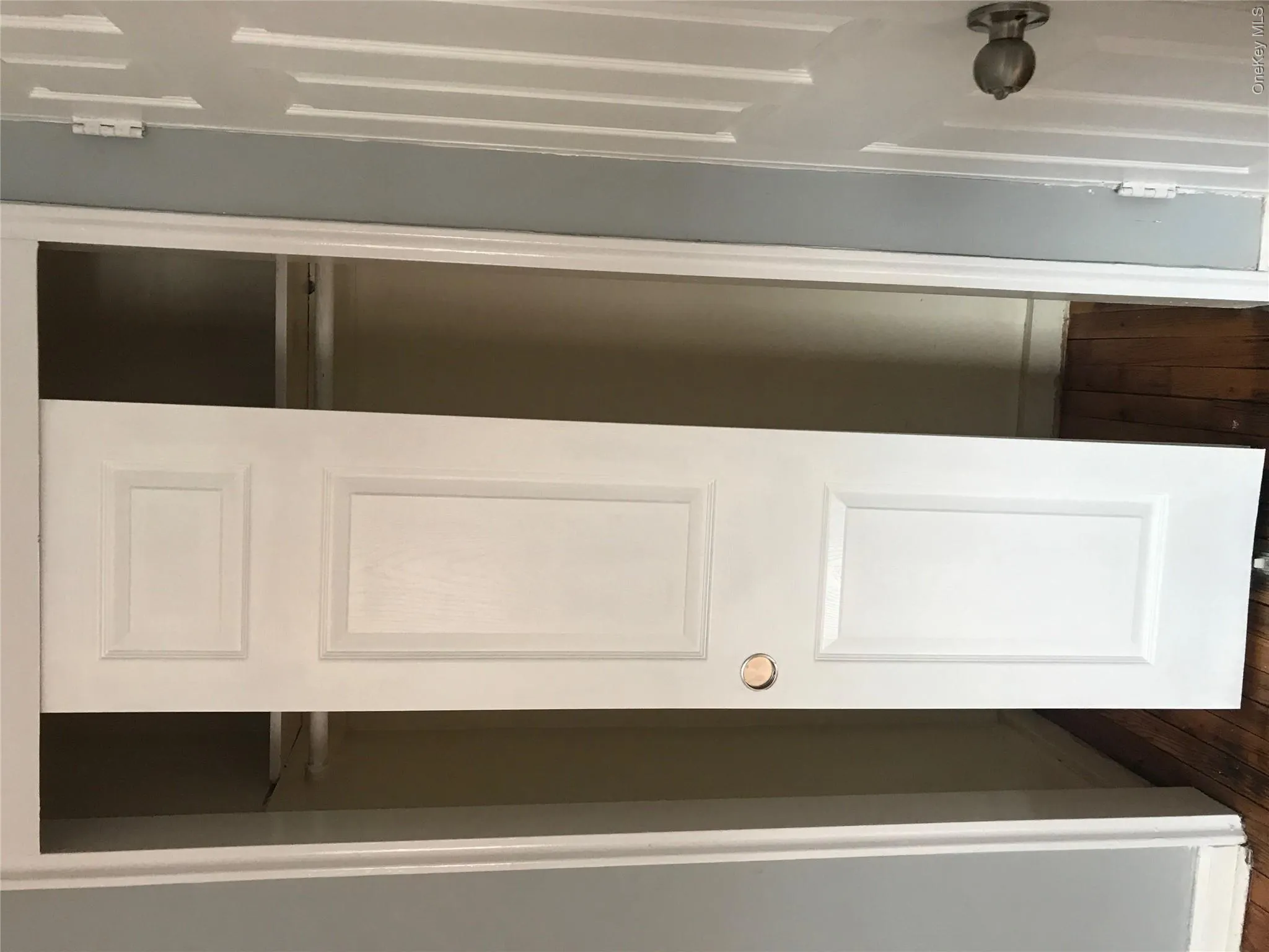 3933 Wilder Avenue, New York, NY, 3 Bedrooms Bedrooms, 8 Rooms Rooms,2 BathroomsBathrooms,Residential Lease,For Rent,Wilder,0,1060161 3933 Wilder Avenue, New York, NY, 3 Bedrooms Bedrooms, 8 Rooms Rooms,2 BathroomsBathrooms,Residential Lease,For Rent,Wilder,0,1060161