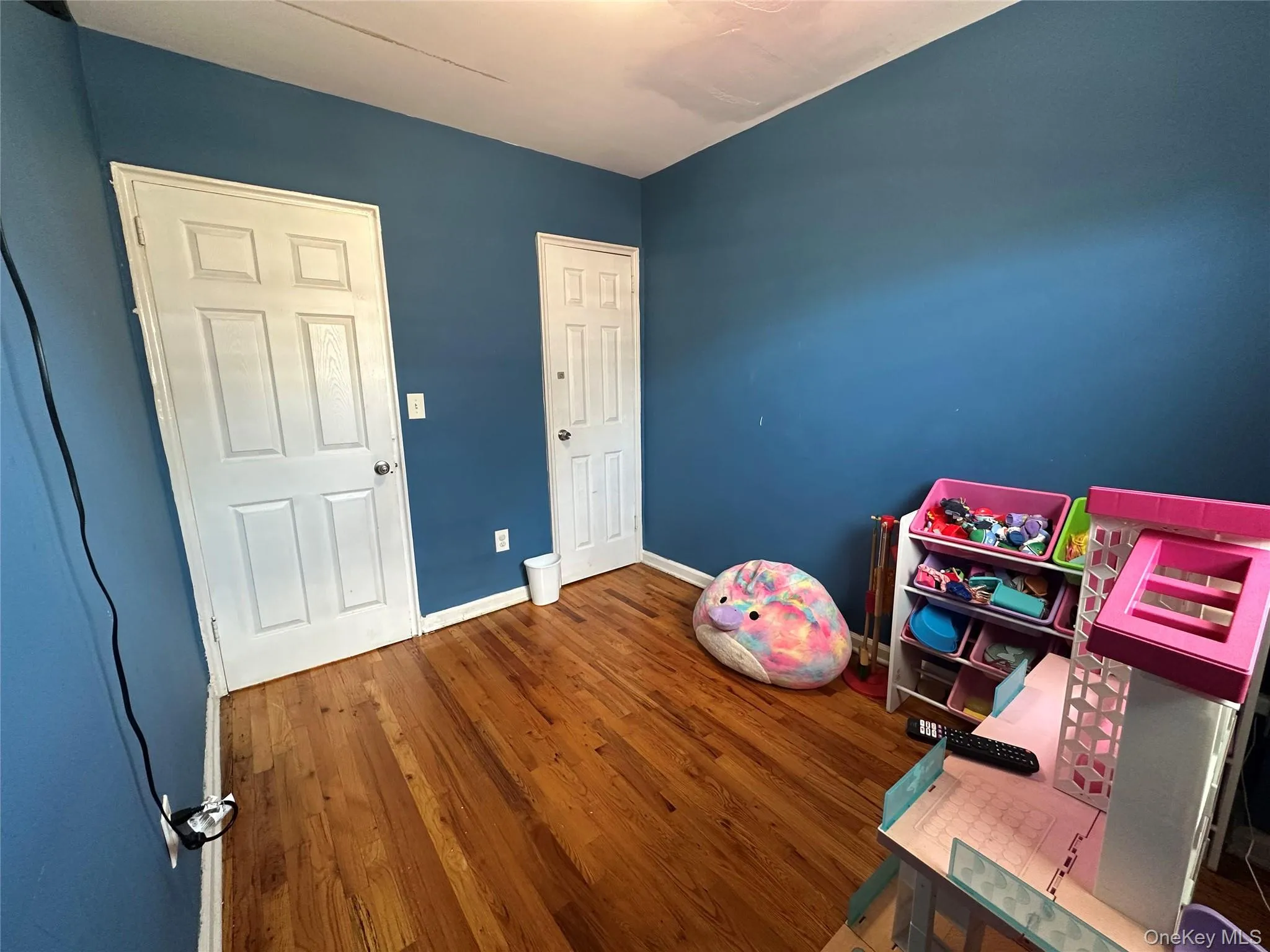 3933 Wilder Avenue, New York, NY, 3 Bedrooms Bedrooms, 8 Rooms Rooms,2 BathroomsBathrooms,Residential Lease,For Rent,Wilder,0,1060161 3933 Wilder Avenue, New York, NY, 3 Bedrooms Bedrooms, 8 Rooms Rooms,2 BathroomsBathrooms,Residential Lease,For Rent,Wilder,0,1060161