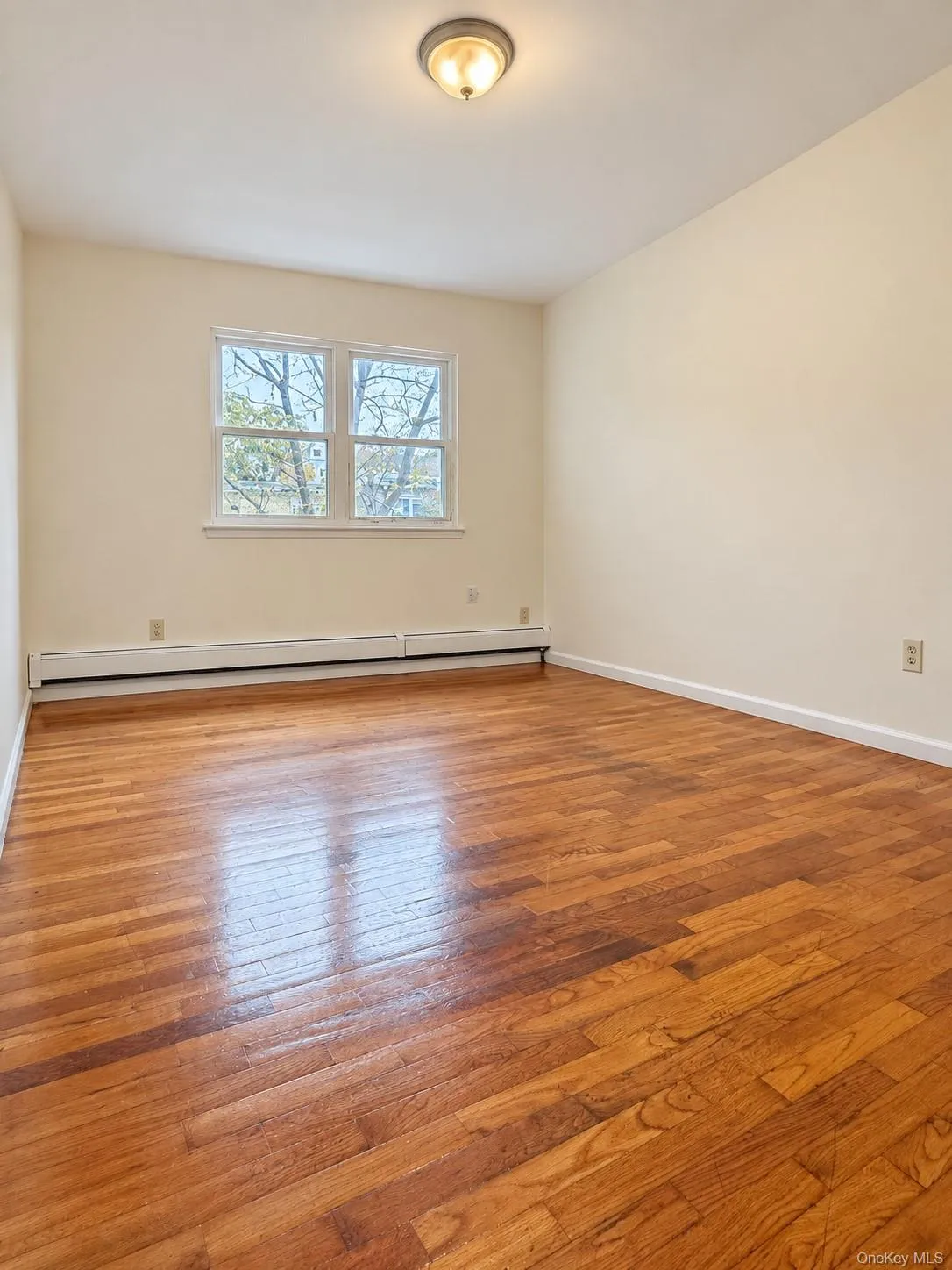 30 Chaucer Courts, Wallkill, NY, 3 Bedroom Bedrooms, 5 Room Rooms,1 BathroomBathrooms,Residential Lease,For Rent,Chaucer,0,1060162 30 Chaucer Courts, Wallkill, NY, 3 Bedroom Bedrooms, 5 Room Rooms,1 BathroomBathrooms,Residential Lease,For Rent,Chaucer,0,1060162