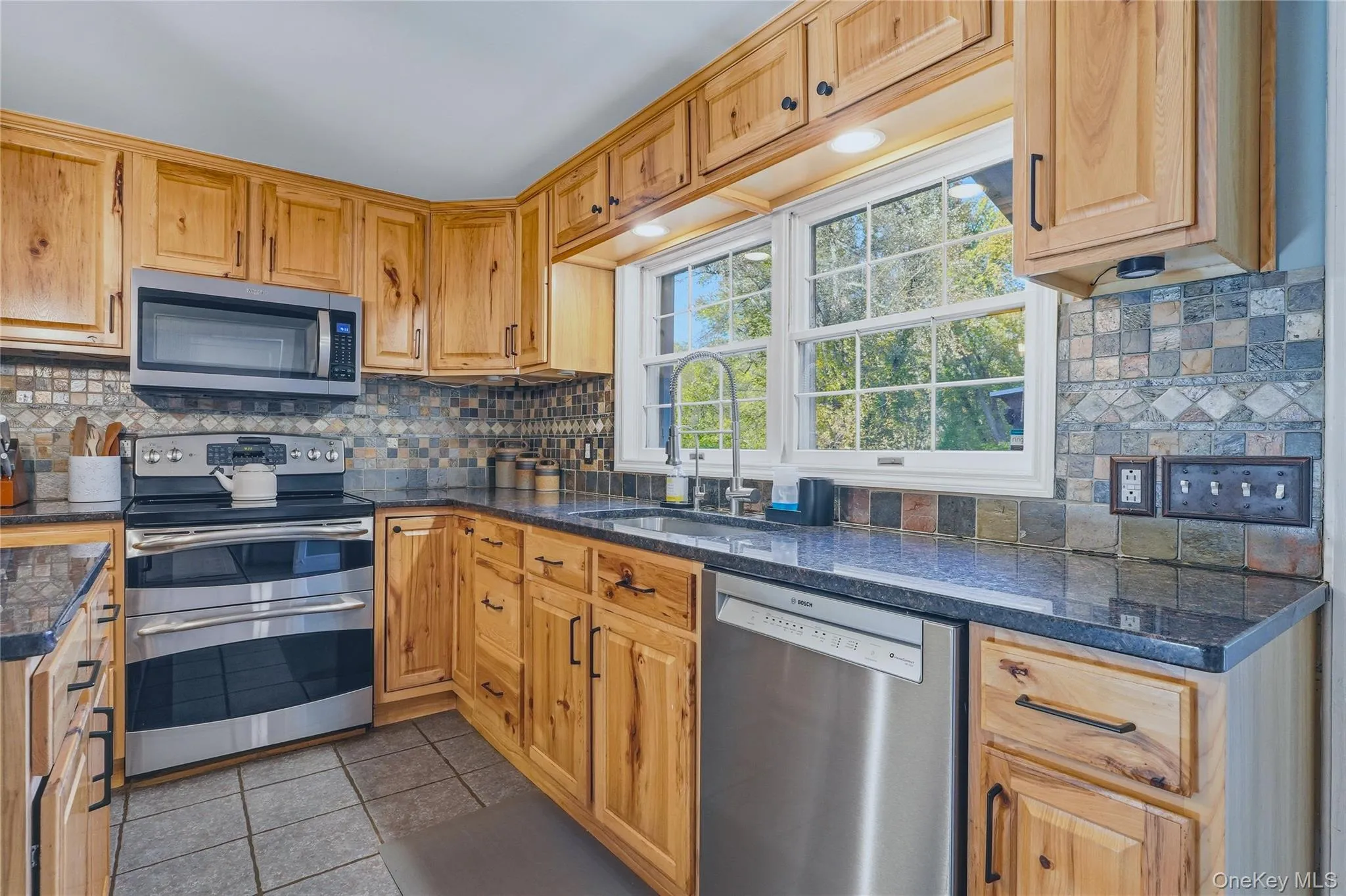 30 Lomala Road, East Fishkill, NY, 3 Bedrooms Bedrooms, 8 Rooms Rooms,2 BathroomsBathrooms,Residential,For Rent,Lomala,0,1060166 30 Lomala Road, East Fishkill, NY, 3 Bedrooms Bedrooms, 8 Rooms Rooms,2 BathroomsBathrooms,Residential,For Rent,Lomala,0,1060166