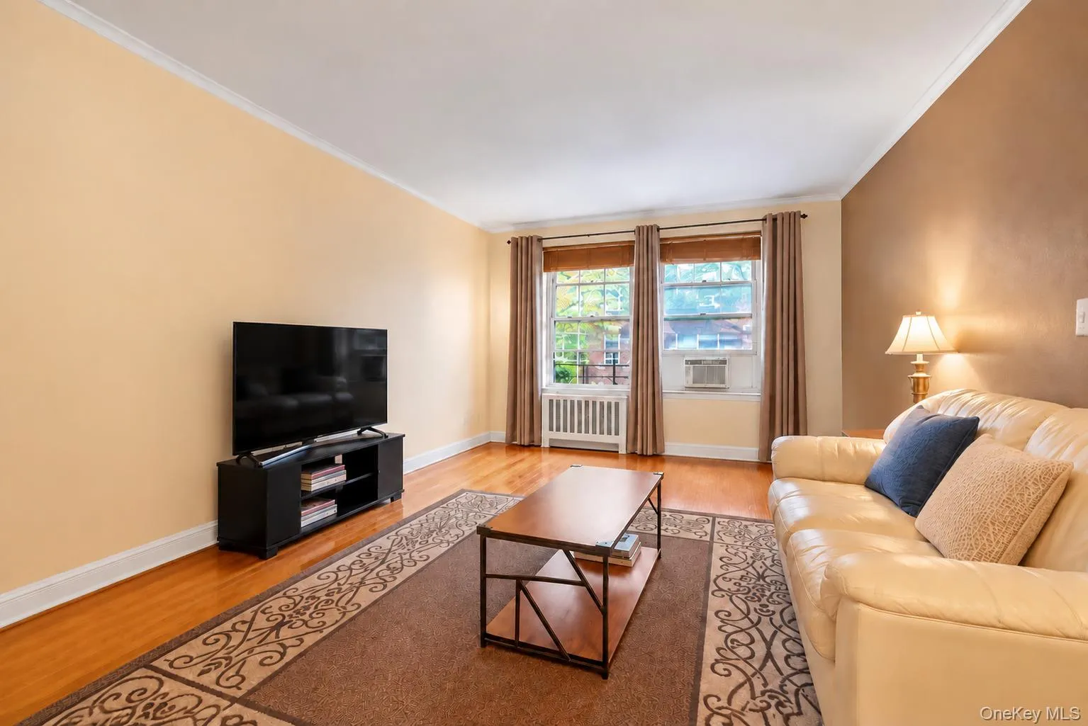 67-66 108 Street, New York, NY, 1 Bedroom Bedrooms, 4 Rooms Rooms,1 BathroomBathrooms,Residential,For Rent,108 Street,0,1060168 67-66 108 Street, New York, NY, 1 Bedroom Bedrooms, 4 Rooms Rooms,1 BathroomBathrooms,Residential,For Rent,108 Street,0,1060168
