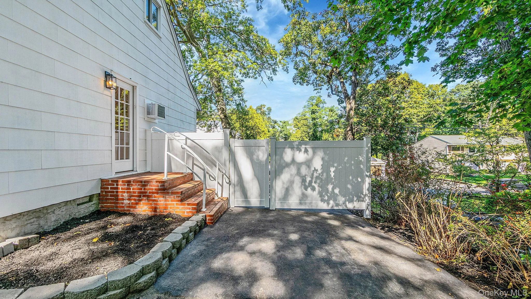370 Boulder Street, Islip, NY, 3 Bedrooms Bedrooms, 7 Rooms Rooms,2 BathroomsBathrooms,Residential,For Rent,Boulder,0,1060169 370 Boulder Street, Islip, NY, 3 Bedrooms Bedrooms, 7 Rooms Rooms,2 BathroomsBathrooms,Residential,For Rent,Boulder,0,1060169
