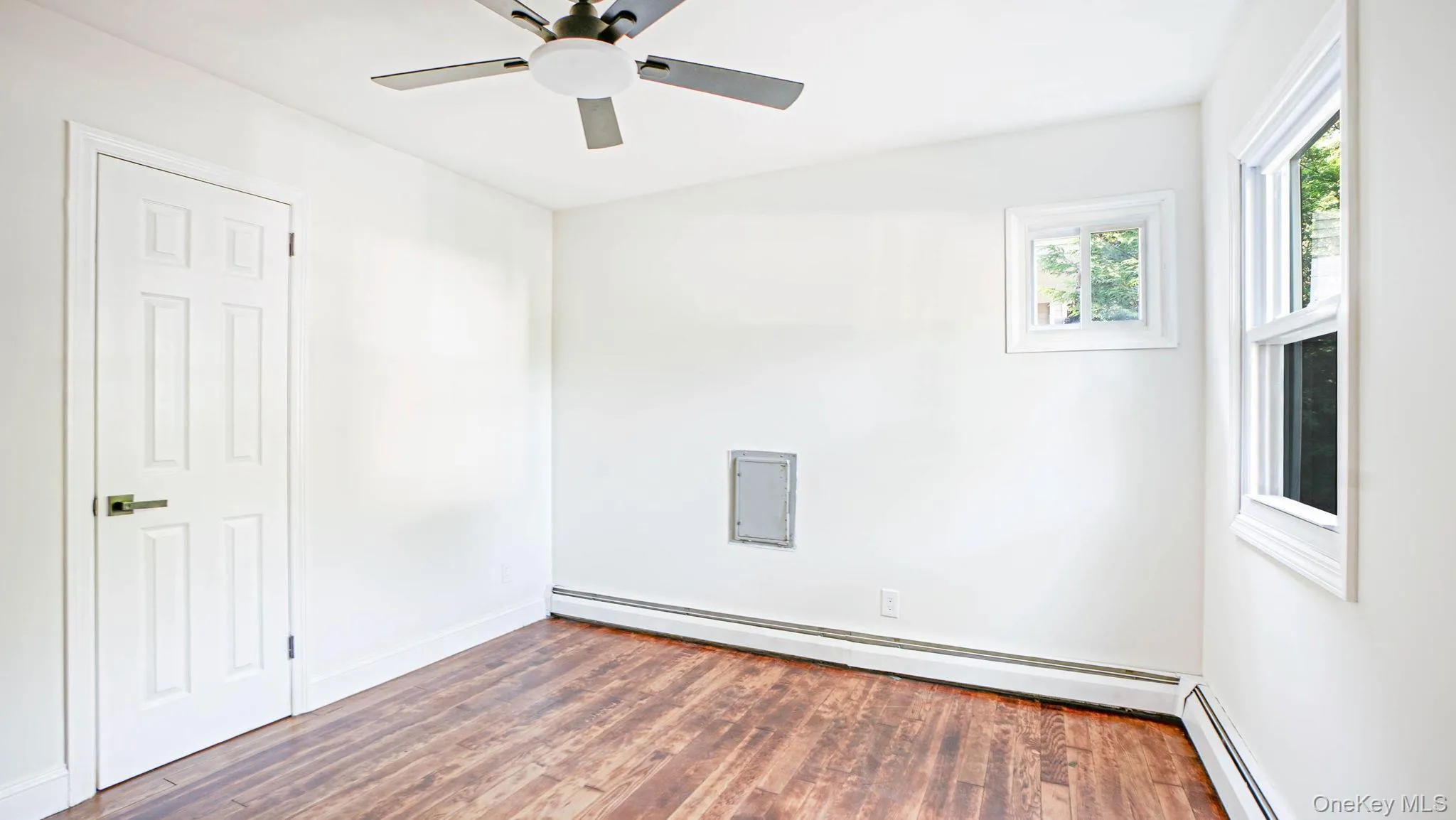 370 Boulder Street, Islip, NY, 3 Bedrooms Bedrooms, 7 Rooms Rooms,2 BathroomsBathrooms,Residential,For Rent,Boulder,0,1060169 370 Boulder Street, Islip, NY, 3 Bedrooms Bedrooms, 7 Rooms Rooms,2 BathroomsBathrooms,Residential,For Rent,Boulder,0,1060169