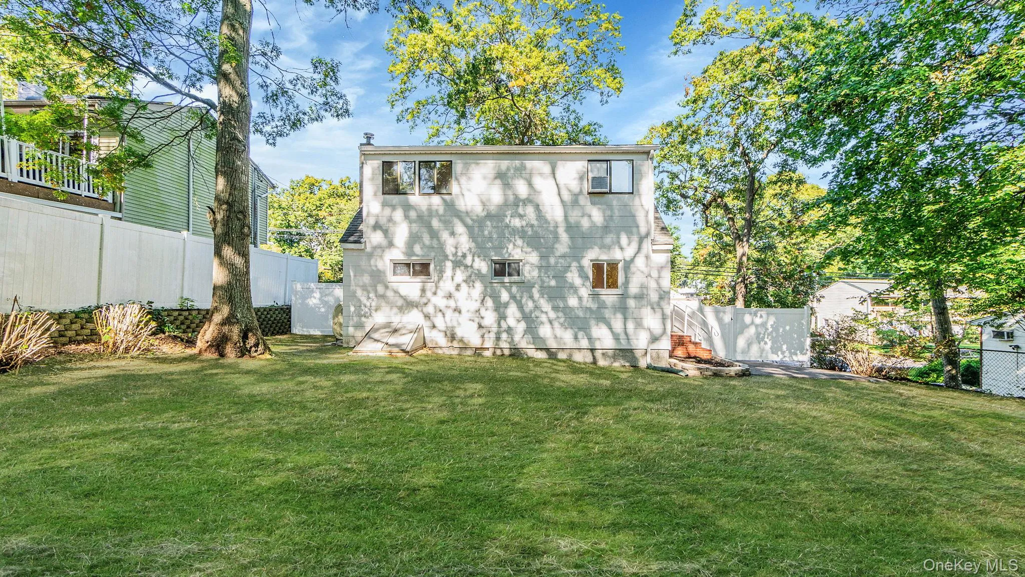 370 Boulder Street, Islip, NY, 3 Bedrooms Bedrooms, 7 Rooms Rooms,2 BathroomsBathrooms,Residential,For Rent,Boulder,0,1060169 370 Boulder Street, Islip, NY, 3 Bedrooms Bedrooms, 7 Rooms Rooms,2 BathroomsBathrooms,Residential,For Rent,Boulder,0,1060169