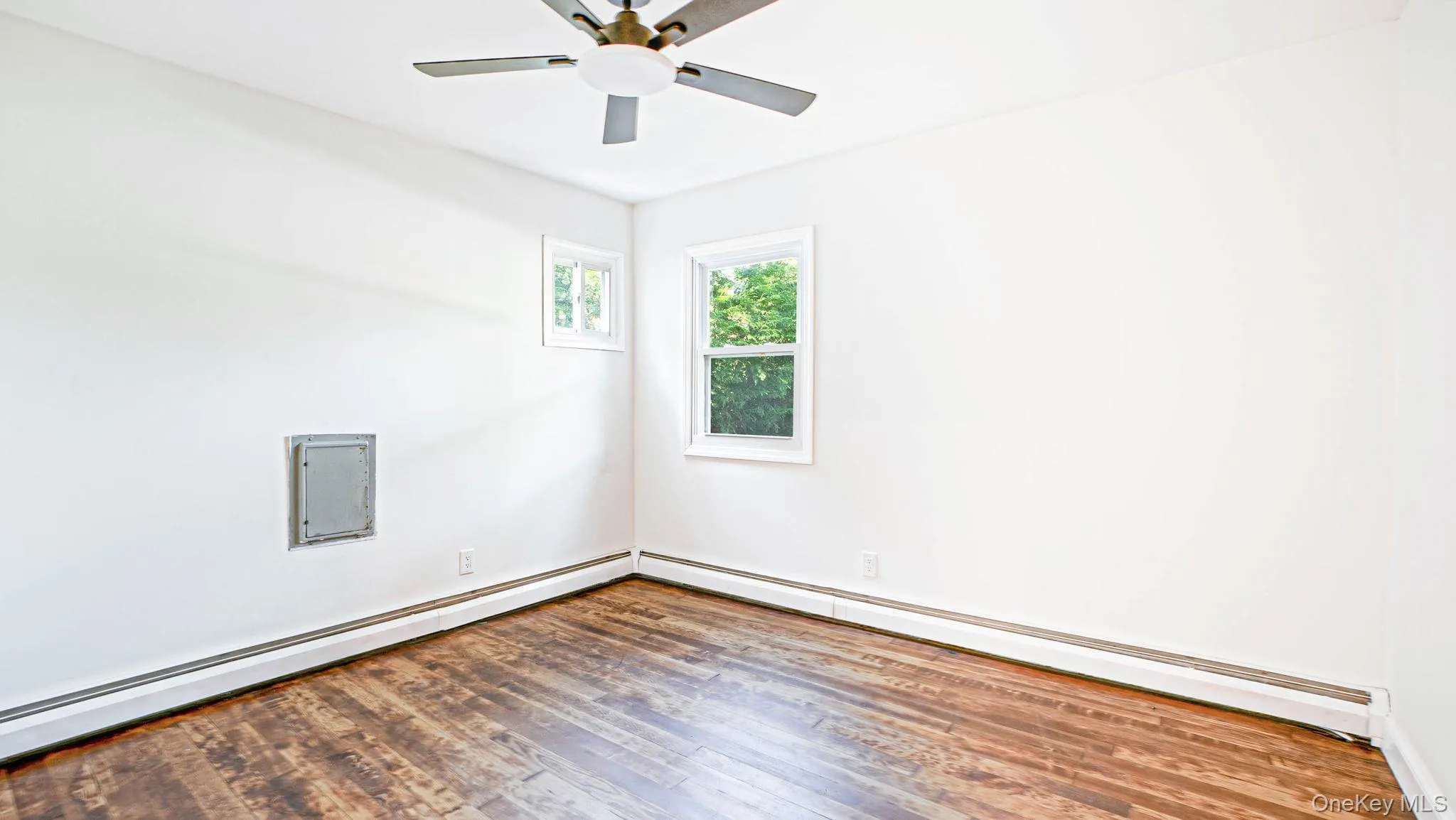 370 Boulder Street, Islip, NY, 3 Bedrooms Bedrooms, 7 Rooms Rooms,2 BathroomsBathrooms,Residential,For Rent,Boulder,0,1060169 370 Boulder Street, Islip, NY, 3 Bedrooms Bedrooms, 7 Rooms Rooms,2 BathroomsBathrooms,Residential,For Rent,Boulder,0,1060169