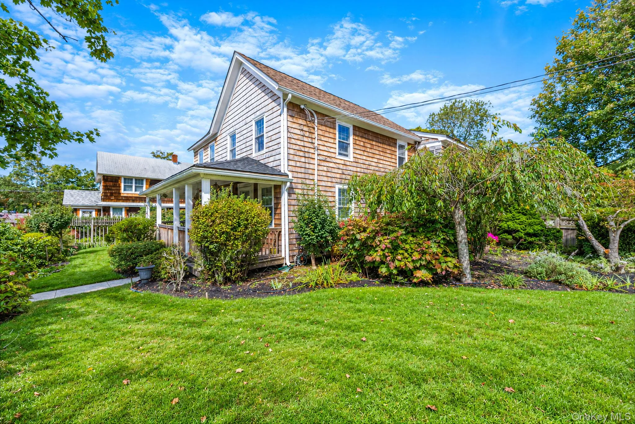12 Collins Avenue, East Hampton, NY, 4 Bedrooms Bedrooms, 11 Rooms Rooms,3 BathroomsBathrooms,Residential,For Rent,Collins,0,1060179 12 Collins Avenue, East Hampton, NY, 4 Bedrooms Bedrooms, 11 Rooms Rooms,3 BathroomsBathrooms,Residential,For Rent,Collins,0,1060179