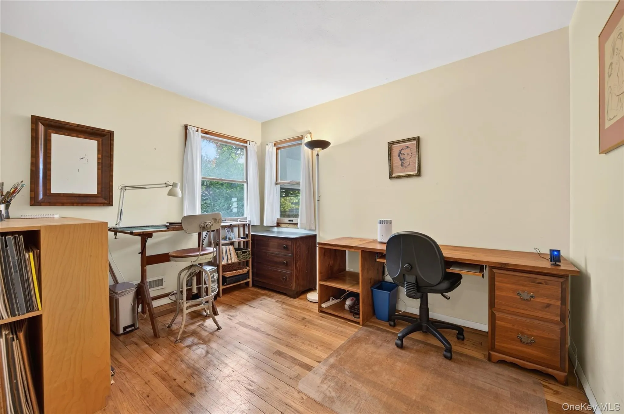 12 Haven Drive, Huntington, NY, 5 Bedrooms Bedrooms, 9 Rooms Rooms,2 BathroomsBathrooms,Residential,For Rent,Haven,0,1060181 12 Haven Drive, Huntington, NY, 5 Bedrooms Bedrooms, 9 Rooms Rooms,2 BathroomsBathrooms,Residential,For Rent,Haven,0,1060181