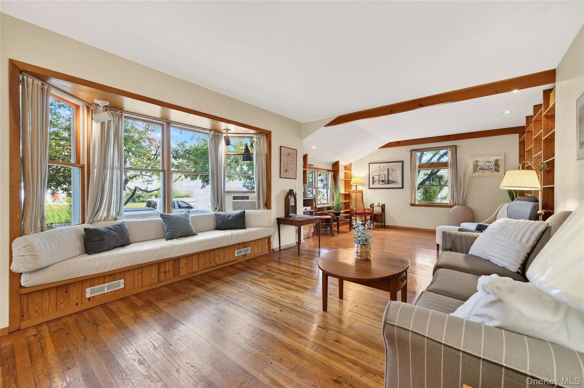 12 Haven Drive, Huntington, NY, 5 Bedrooms Bedrooms, 9 Rooms Rooms,2 BathroomsBathrooms,Residential,For Rent,Haven,0,1060181 12 Haven Drive, Huntington, NY, 5 Bedrooms Bedrooms, 9 Rooms Rooms,2 BathroomsBathrooms,Residential,For Rent,Haven,0,1060181