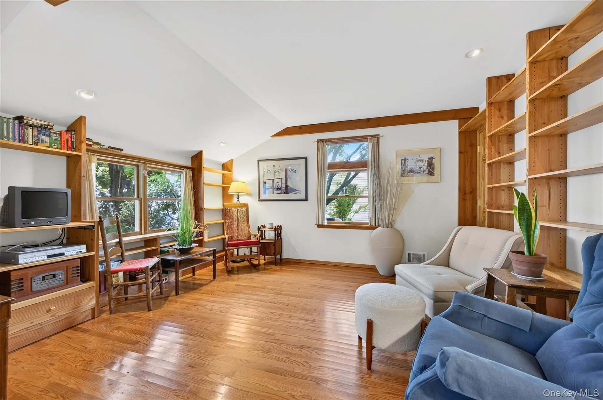 12 Haven Drive, Huntington, NY, 5 Bedrooms Bedrooms, 9 Rooms Rooms,2 BathroomsBathrooms,Residential,For Rent,Haven,0,1060181 12 Haven Drive, Huntington, NY, 5 Bedrooms Bedrooms, 9 Rooms Rooms,2 BathroomsBathrooms,Residential,For Rent,Haven,0,1060181