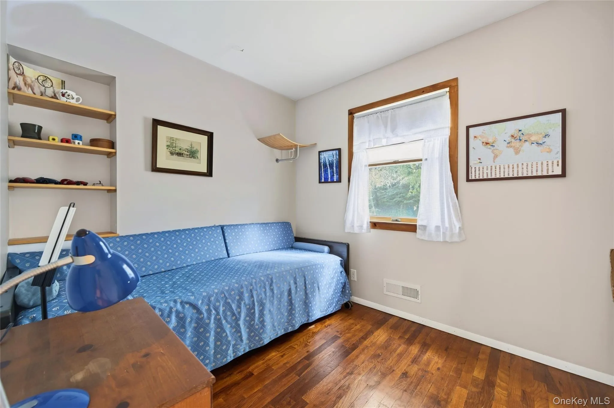 12 Haven Drive, Huntington, NY, 5 Bedrooms Bedrooms, 9 Rooms Rooms,2 BathroomsBathrooms,Residential,For Rent,Haven,0,1060181 12 Haven Drive, Huntington, NY, 5 Bedrooms Bedrooms, 9 Rooms Rooms,2 BathroomsBathrooms,Residential,For Rent,Haven,0,1060181