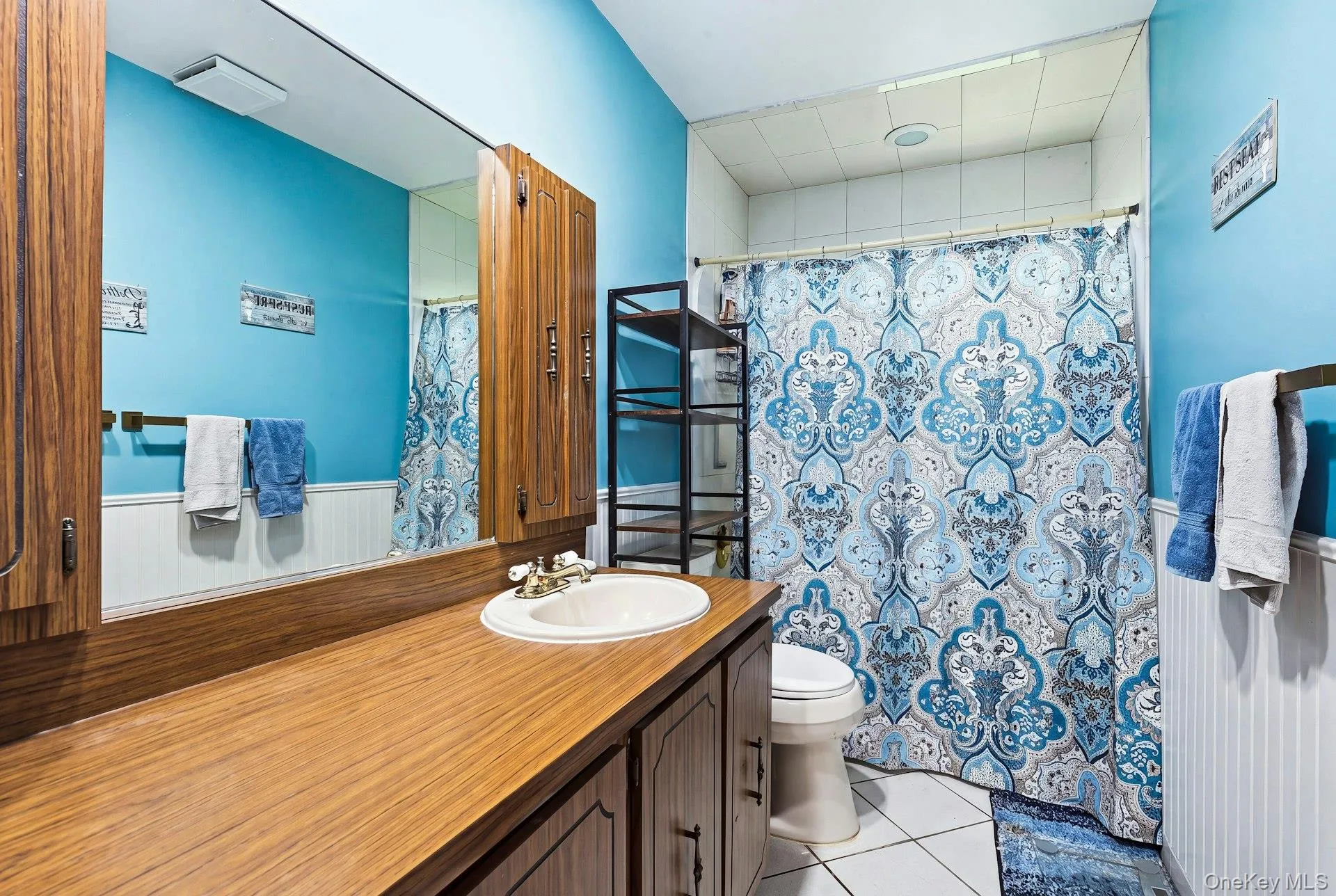 23 Chance Street, Oyster Bay, NY, 3 Bedrooms Bedrooms, 7 Rooms Rooms,2 BathroomsBathrooms,Residential,For Rent,Chance,0,1060183 23 Chance Street, Oyster Bay, NY, 3 Bedrooms Bedrooms, 7 Rooms Rooms,2 BathroomsBathrooms,Residential,For Rent,Chance,0,1060183