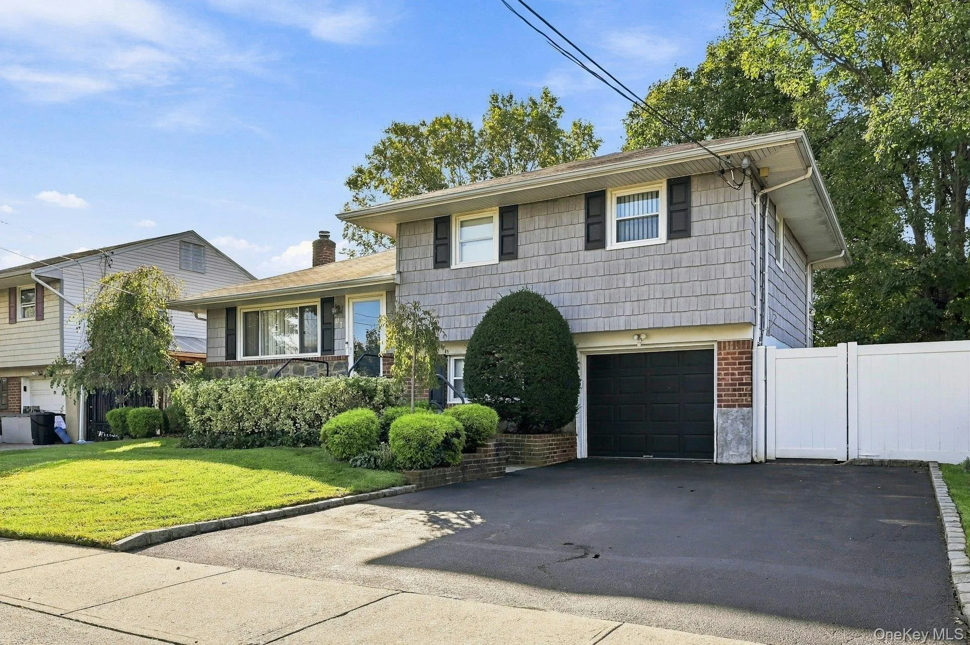 23 Chance Street, Oyster Bay, NY, 3 Bedrooms Bedrooms, 7 Rooms Rooms,2 BathroomsBathrooms,Residential,For Rent,Chance,0,1060183 23 Chance Street, Oyster Bay, NY, 3 Bedrooms Bedrooms, 7 Rooms Rooms,2 BathroomsBathrooms,Residential,For Rent,Chance,0,1060183