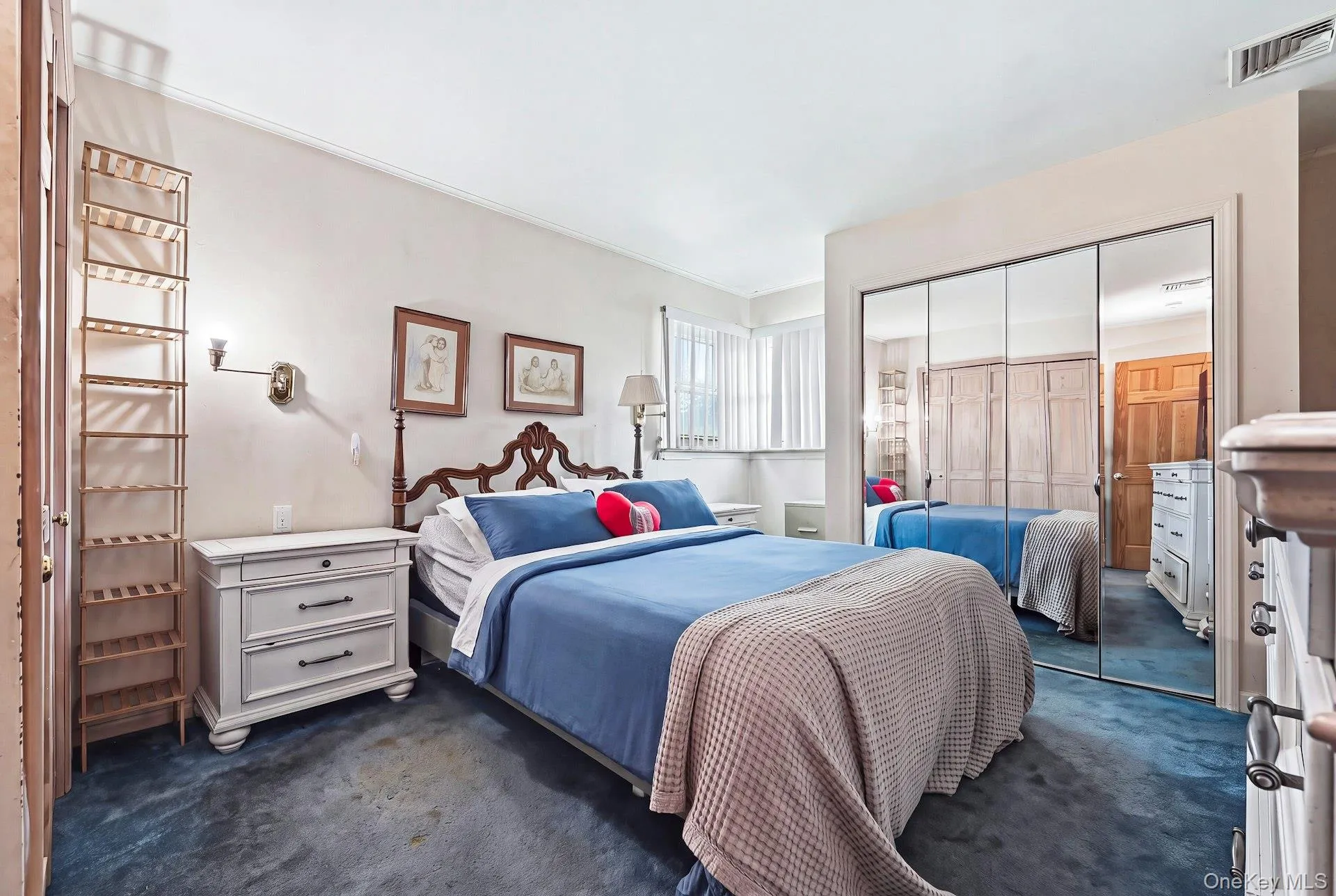 23 Chance Street, Oyster Bay, NY, 3 Bedrooms Bedrooms, 7 Rooms Rooms,2 BathroomsBathrooms,Residential,For Rent,Chance,0,1060183 23 Chance Street, Oyster Bay, NY, 3 Bedrooms Bedrooms, 7 Rooms Rooms,2 BathroomsBathrooms,Residential,For Rent,Chance,0,1060183