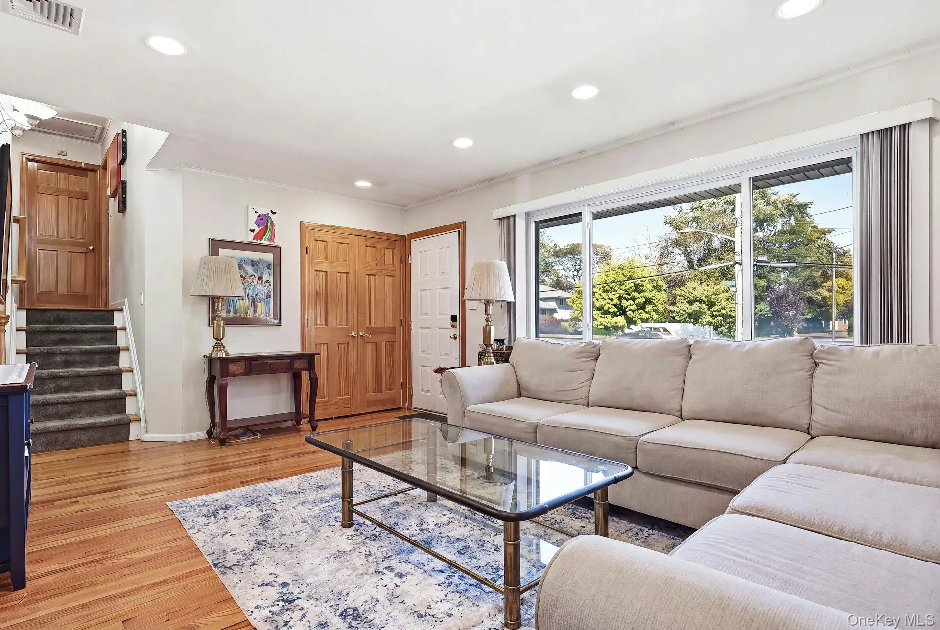 23 Chance Street, Oyster Bay, NY, 3 Bedrooms Bedrooms, 7 Rooms Rooms,2 BathroomsBathrooms,Residential,For Rent,Chance,0,1060183 23 Chance Street, Oyster Bay, NY, 3 Bedrooms Bedrooms, 7 Rooms Rooms,2 BathroomsBathrooms,Residential,For Rent,Chance,0,1060183