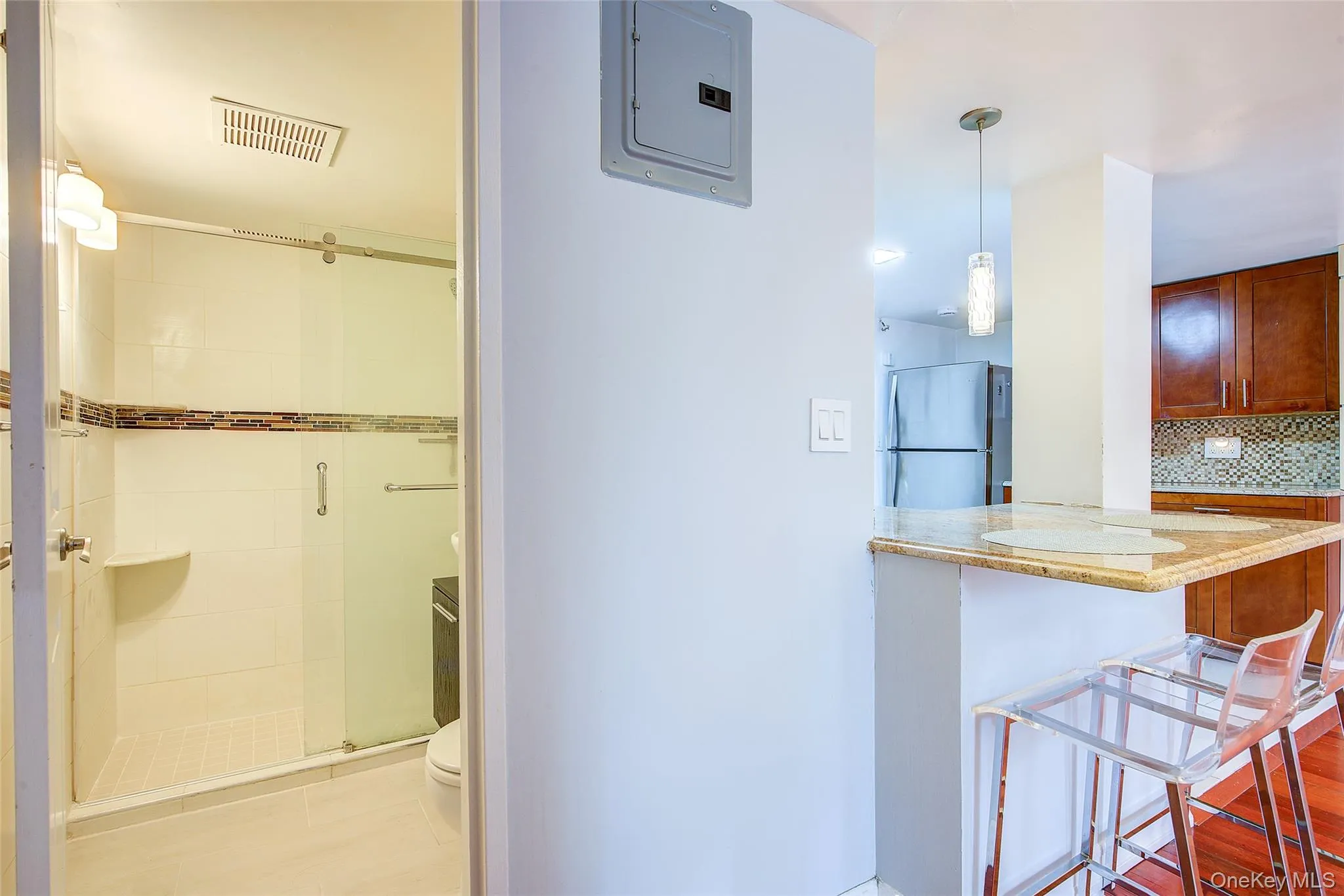110-20 71 Avenue, New York, NY, 1 Bedroom Bedrooms, 3 Rooms Rooms,1 BathroomBathrooms,Residential,For Rent,71,0,1060186 110-20 71 Avenue, New York, NY, 1 Bedroom Bedrooms, 3 Rooms Rooms,1 BathroomBathrooms,Residential,For Rent,71,0,1060186