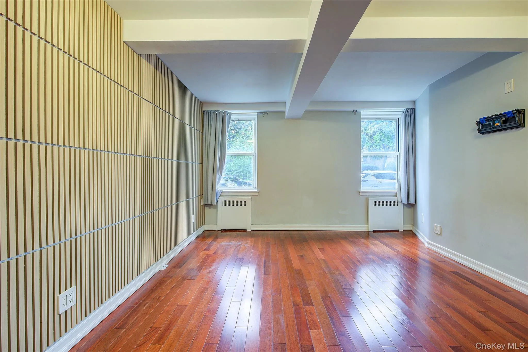 110-20 71 Avenue, New York, NY, 1 Bedroom Bedrooms, 3 Rooms Rooms,1 BathroomBathrooms,Residential,For Rent,71,0,1060186 110-20 71 Avenue, New York, NY, 1 Bedroom Bedrooms, 3 Rooms Rooms,1 BathroomBathrooms,Residential,For Rent,71,0,1060186
