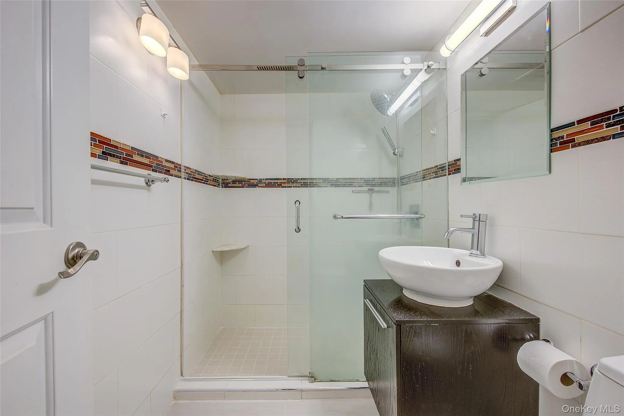 110-20 71 Avenue, New York, NY, 1 Bedroom Bedrooms, 3 Rooms Rooms,1 BathroomBathrooms,Residential,For Rent,71,0,1060186 110-20 71 Avenue, New York, NY, 1 Bedroom Bedrooms, 3 Rooms Rooms,1 BathroomBathrooms,Residential,For Rent,71,0,1060186