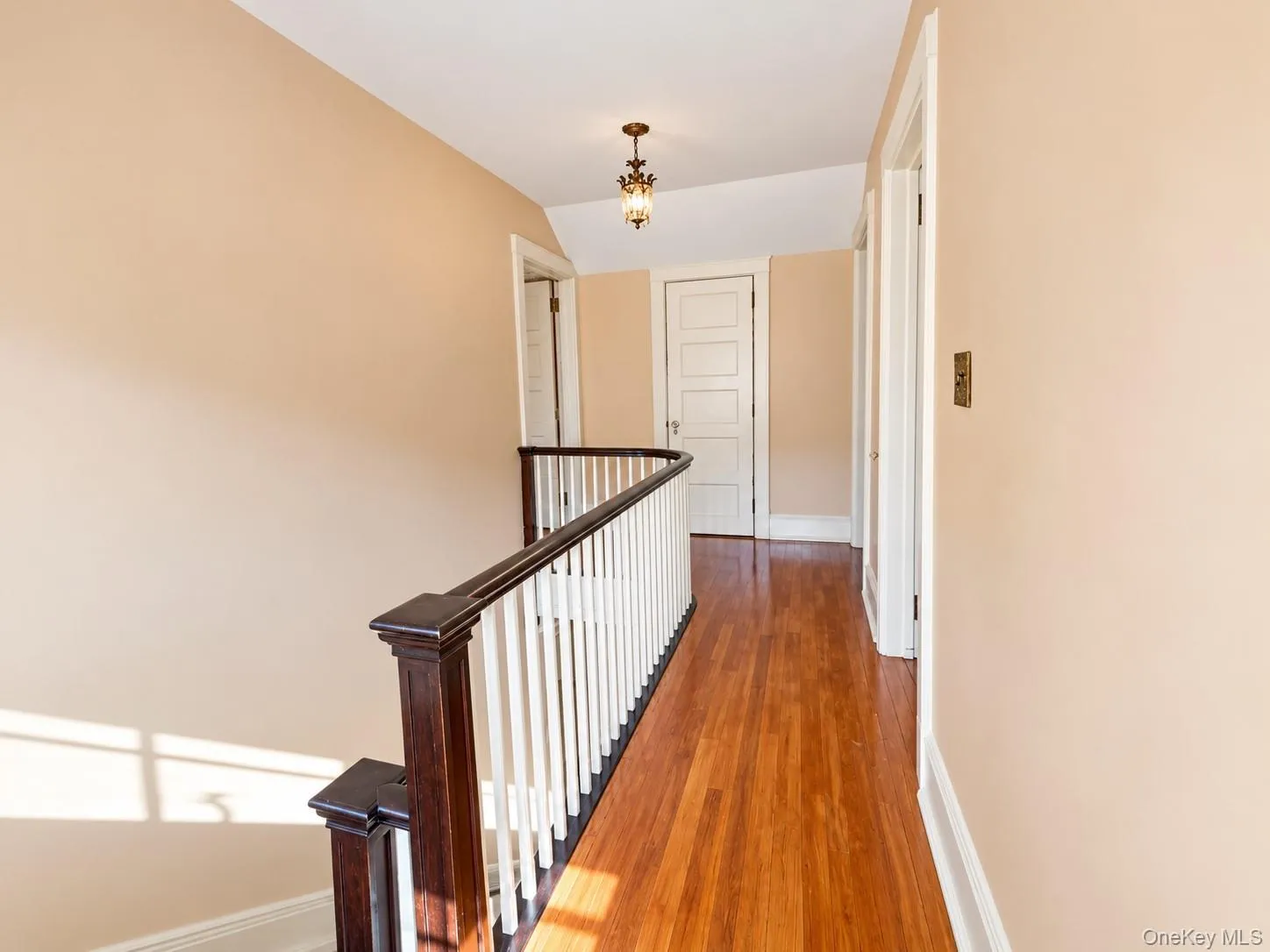 2 Ivy Close, New York, NY, 5 Bedrooms Bedrooms, 10 Rooms Rooms,2 BathroomsBathrooms,Residential,For Rent,Ivy Close,0,1060195 2 Ivy Close, New York, NY, 5 Bedrooms Bedrooms, 10 Rooms Rooms,2 BathroomsBathrooms,Residential,For Rent,Ivy Close,0,1060195