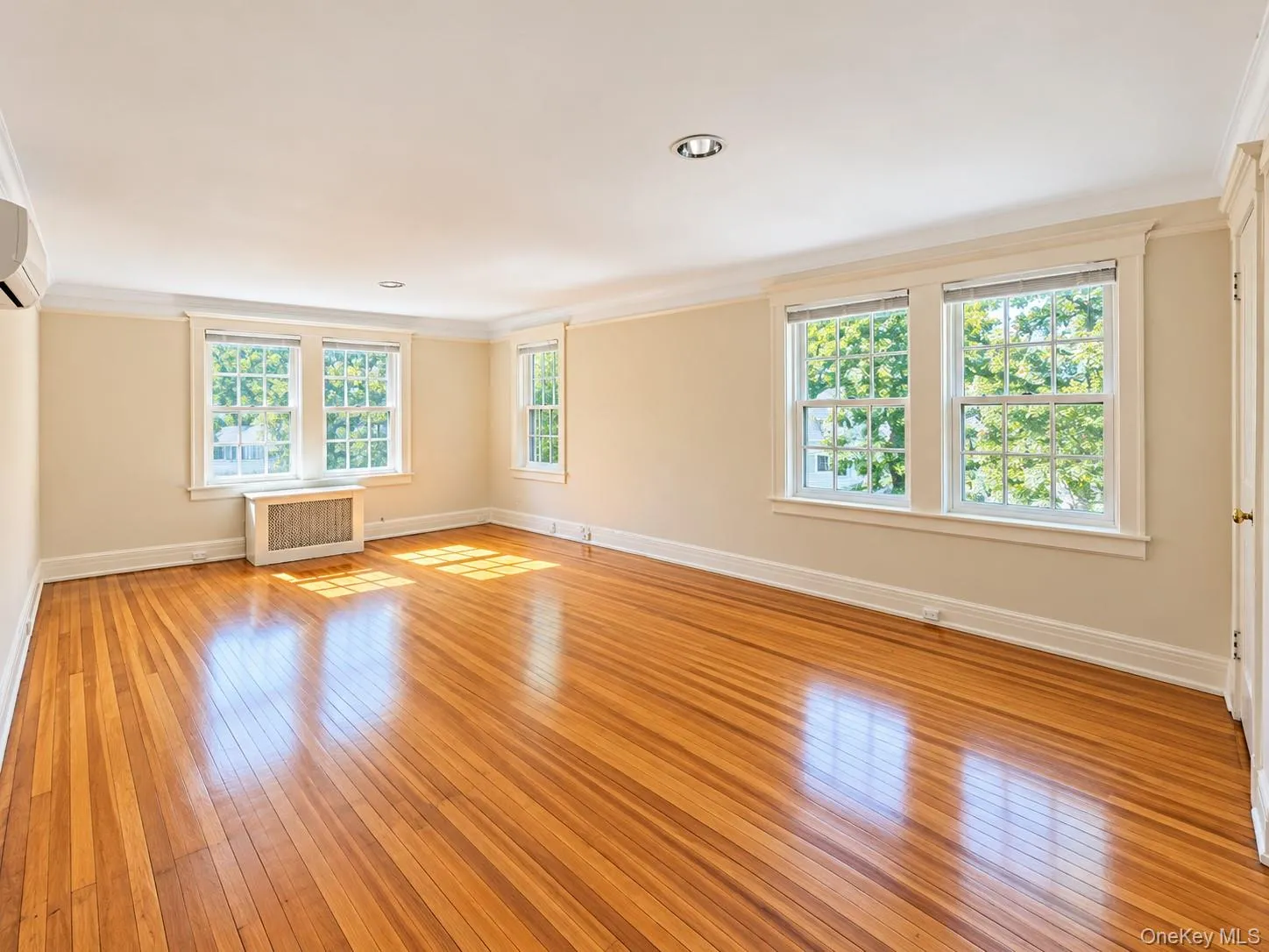 2 Ivy Close, New York, NY, 5 Bedrooms Bedrooms, 10 Rooms Rooms,2 BathroomsBathrooms,Residential,For Rent,Ivy Close,0,1060195 2 Ivy Close, New York, NY, 5 Bedrooms Bedrooms, 10 Rooms Rooms,2 BathroomsBathrooms,Residential,For Rent,Ivy Close,0,1060195