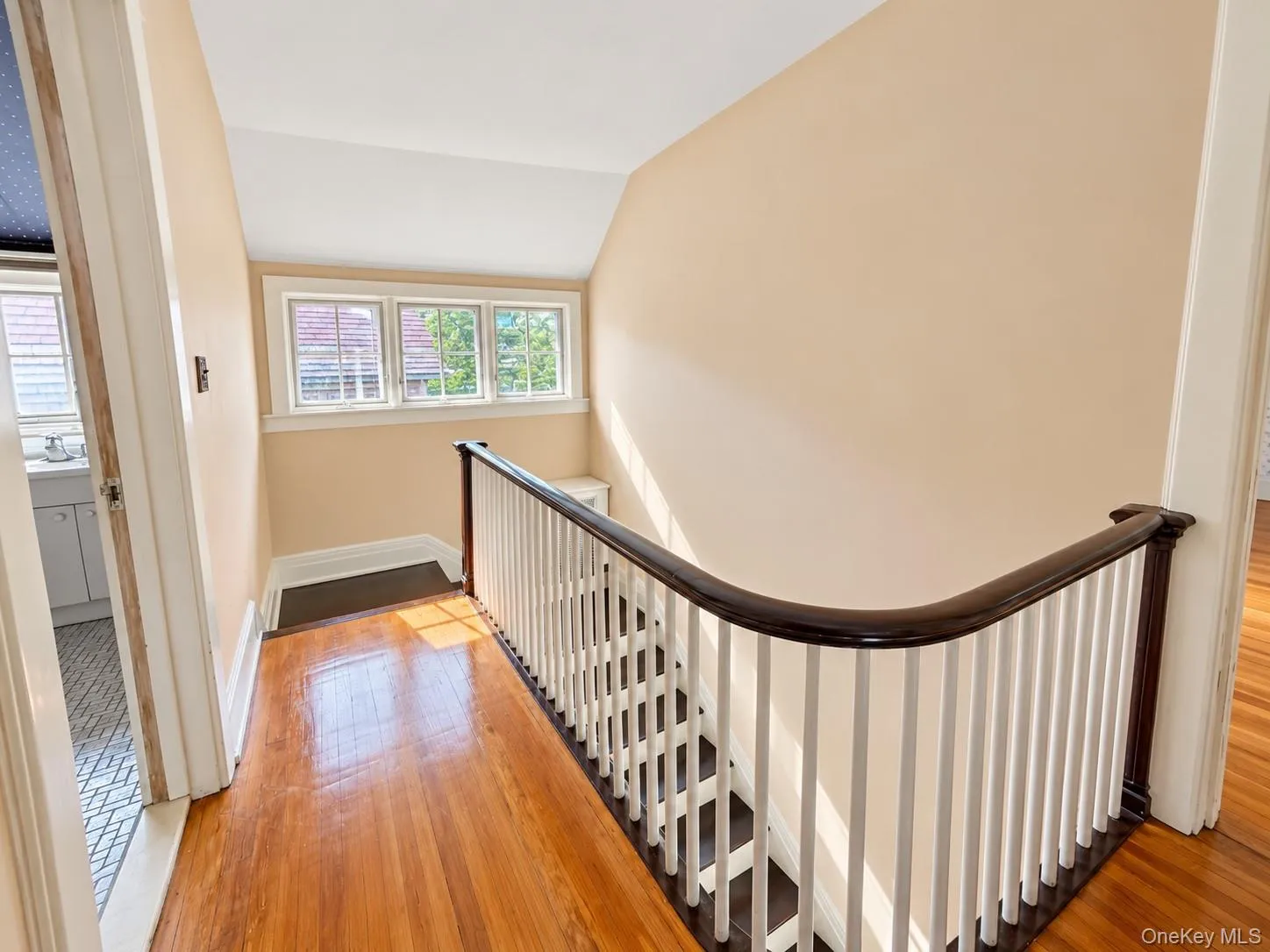 2 Ivy Close, New York, NY, 5 Bedrooms Bedrooms, 10 Rooms Rooms,2 BathroomsBathrooms,Residential,For Rent,Ivy Close,0,1060195 2 Ivy Close, New York, NY, 5 Bedrooms Bedrooms, 10 Rooms Rooms,2 BathroomsBathrooms,Residential,For Rent,Ivy Close,0,1060195