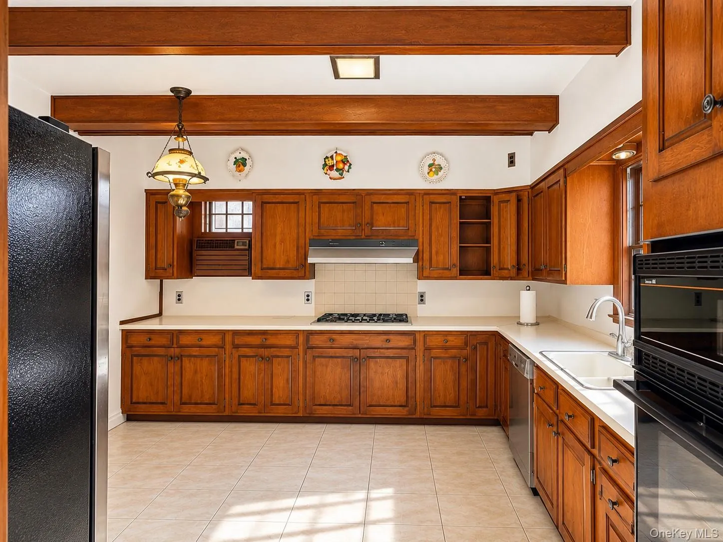 2 Ivy Close, New York, NY, 5 Bedrooms Bedrooms, 10 Rooms Rooms,2 BathroomsBathrooms,Residential,For Rent,Ivy Close,0,1060195 2 Ivy Close, New York, NY, 5 Bedrooms Bedrooms, 10 Rooms Rooms,2 BathroomsBathrooms,Residential,For Rent,Ivy Close,0,1060195