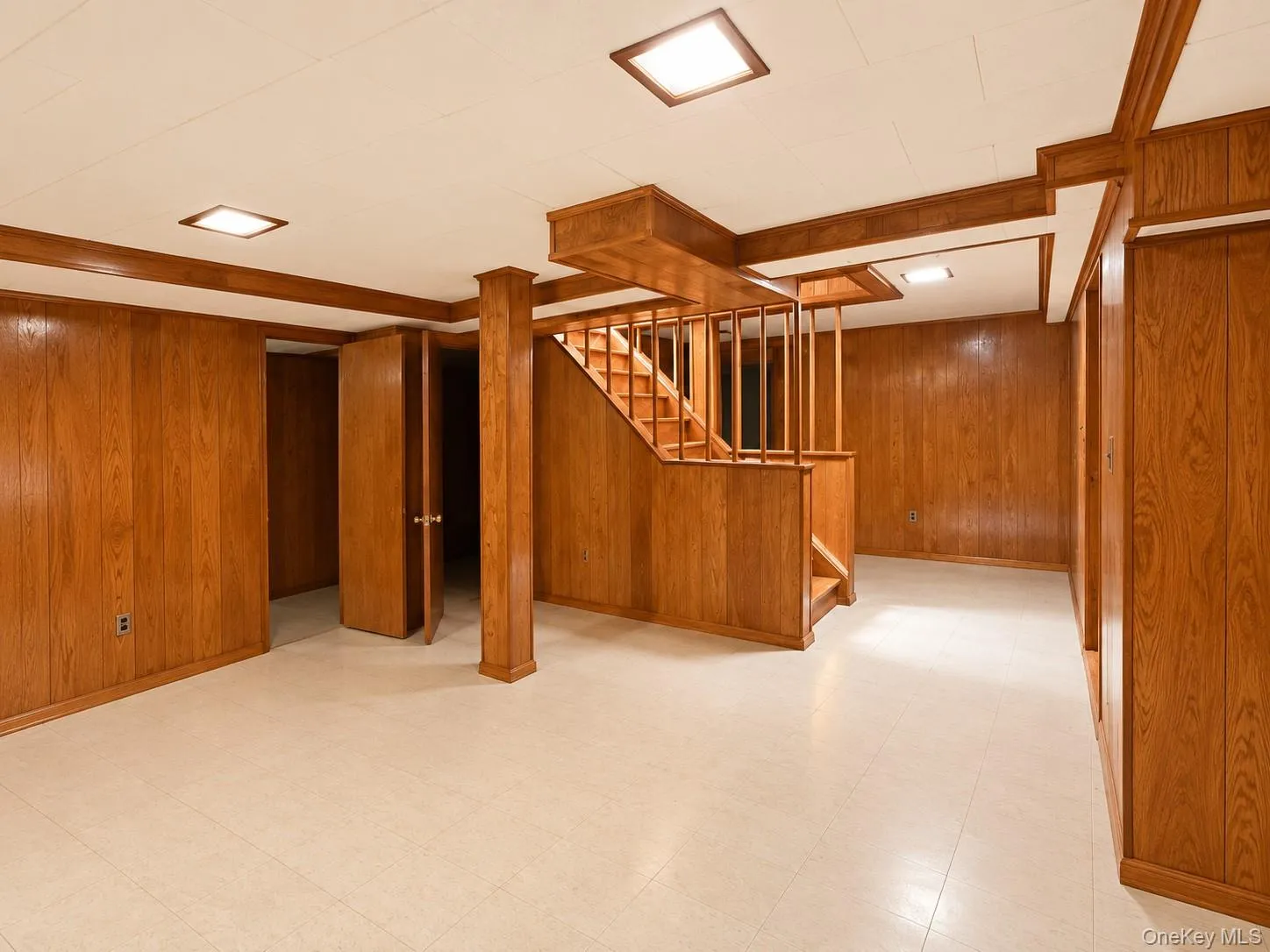 2 Ivy Close, New York, NY, 5 Bedrooms Bedrooms, 10 Rooms Rooms,2 BathroomsBathrooms,Residential,For Rent,Ivy Close,0,1060195 2 Ivy Close, New York, NY, 5 Bedrooms Bedrooms, 10 Rooms Rooms,2 BathroomsBathrooms,Residential,For Rent,Ivy Close,0,1060195