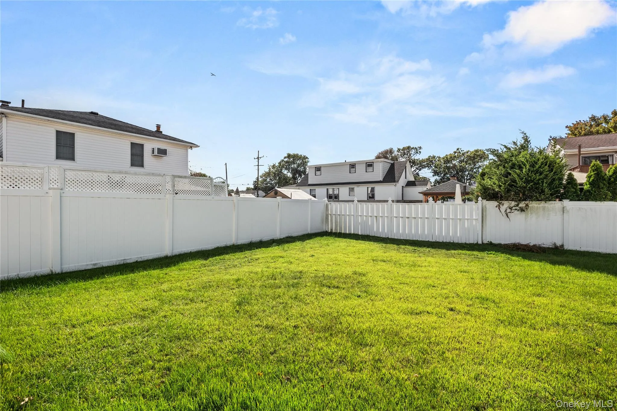 607 Monroe Avenue, Babylon, NY, 4 Bedrooms Bedrooms, 8 Rooms Rooms,2 BathroomsBathrooms,Residential,For Rent,Monroe,0,1060207 607 Monroe Avenue, Babylon, NY, 4 Bedrooms Bedrooms, 8 Rooms Rooms,2 BathroomsBathrooms,Residential,For Rent,Monroe,0,1060207