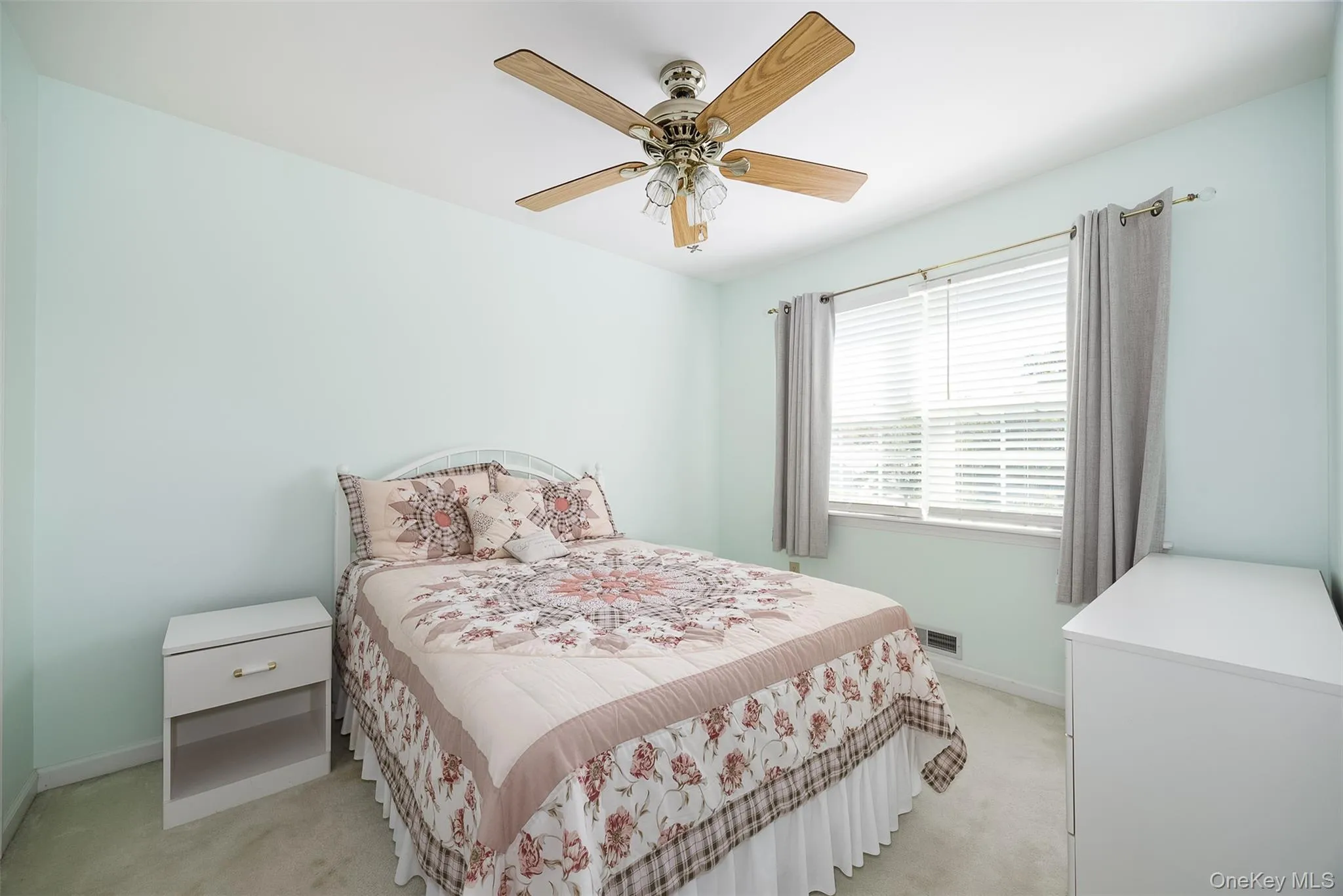 86 Turnberry Court, Poughkeepsie, NY, 3 Bedrooms Bedrooms, 8 Rooms Rooms,2 BathroomsBathrooms,Residential,For Rent,Turnberry,0,1060212 86 Turnberry Court, Poughkeepsie, NY, 3 Bedrooms Bedrooms, 8 Rooms Rooms,2 BathroomsBathrooms,Residential,For Rent,Turnberry,0,1060212
