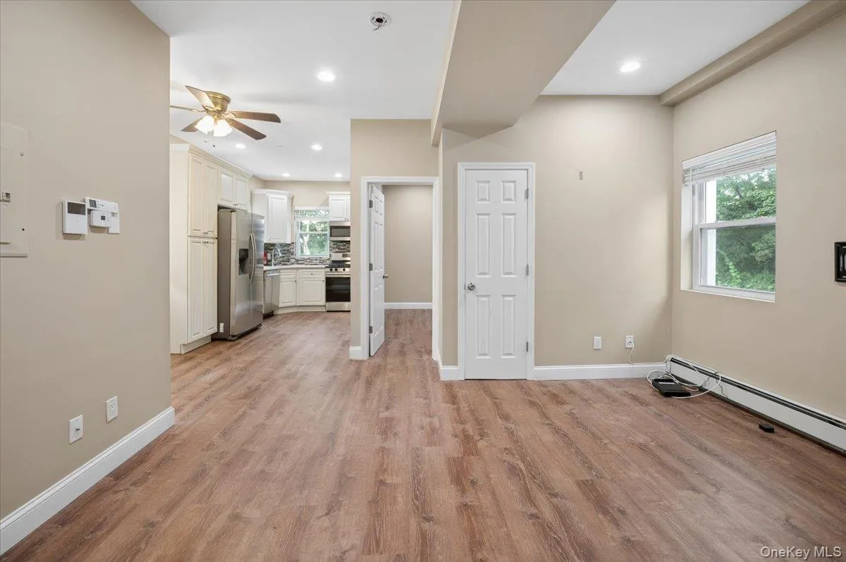 84 Howard Street, Mount Pleasant, NY, 2 Bedroom Bedrooms, 5 Room Rooms,1 BathroomBathrooms,Residential Lease,For Rent,Howard,0,1060213 84 Howard Street, Mount Pleasant, NY, 2 Bedroom Bedrooms, 5 Room Rooms,1 BathroomBathrooms,Residential Lease,For Rent,Howard,0,1060213