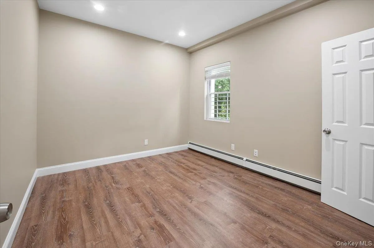 84 Howard Street, Mount Pleasant, NY, 2 Bedroom Bedrooms, 5 Room Rooms,1 BathroomBathrooms,Residential Lease,For Rent,Howard,0,1060213 84 Howard Street, Mount Pleasant, NY, 2 Bedroom Bedrooms, 5 Room Rooms,1 BathroomBathrooms,Residential Lease,For Rent,Howard,0,1060213