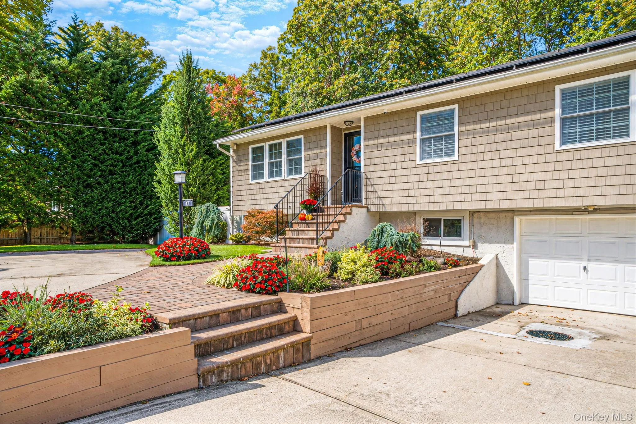 47 Mooney Pond Road, Brookhaven, NY, 4 Bedrooms Bedrooms, 11 Rooms Rooms,2 BathroomsBathrooms,Residential,For Rent,Mooney Pond,0,1060215 47 Mooney Pond Road, Brookhaven, NY, 4 Bedrooms Bedrooms, 11 Rooms Rooms,2 BathroomsBathrooms,Residential,For Rent,Mooney Pond,0,1060215