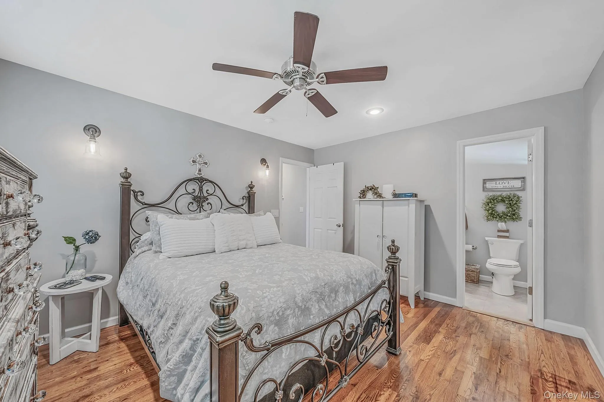 47 Mooney Pond Road, Brookhaven, NY, 4 Bedrooms Bedrooms, 11 Rooms Rooms,2 BathroomsBathrooms,Residential,For Rent,Mooney Pond,0,1060215 47 Mooney Pond Road, Brookhaven, NY, 4 Bedrooms Bedrooms, 11 Rooms Rooms,2 BathroomsBathrooms,Residential,For Rent,Mooney Pond,0,1060215