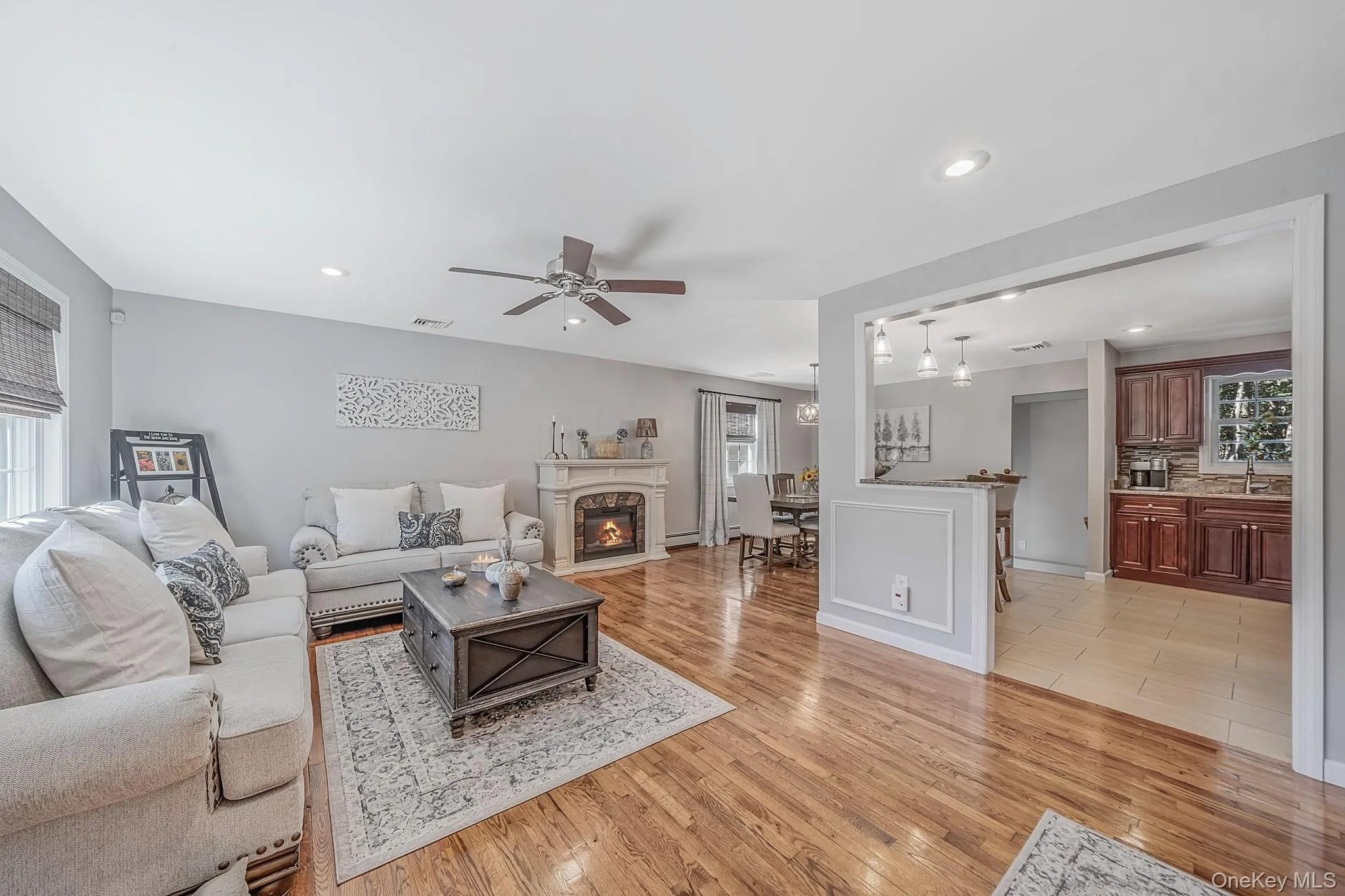 47 Mooney Pond Road, Brookhaven, NY, 4 Bedrooms Bedrooms, 11 Rooms Rooms,2 BathroomsBathrooms,Residential,For Rent,Mooney Pond,0,1060215 47 Mooney Pond Road, Brookhaven, NY, 4 Bedrooms Bedrooms, 11 Rooms Rooms,2 BathroomsBathrooms,Residential,For Rent,Mooney Pond,0,1060215