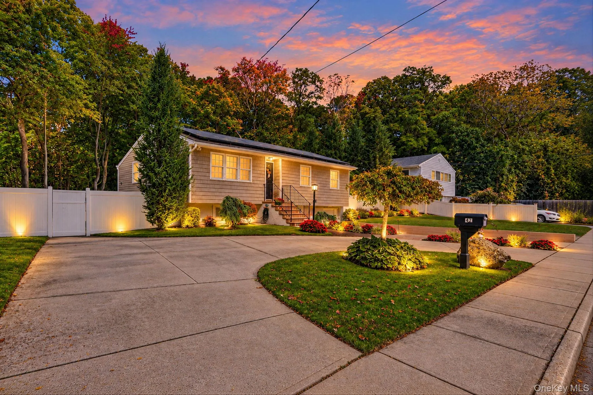 47 Mooney Pond Road, Brookhaven, NY, 4 Bedrooms Bedrooms, 11 Rooms Rooms,2 BathroomsBathrooms,Residential,For Rent,Mooney Pond,0,1060215 47 Mooney Pond Road, Brookhaven, NY, 4 Bedrooms Bedrooms, 11 Rooms Rooms,2 BathroomsBathrooms,Residential,For Rent,Mooney Pond,0,1060215