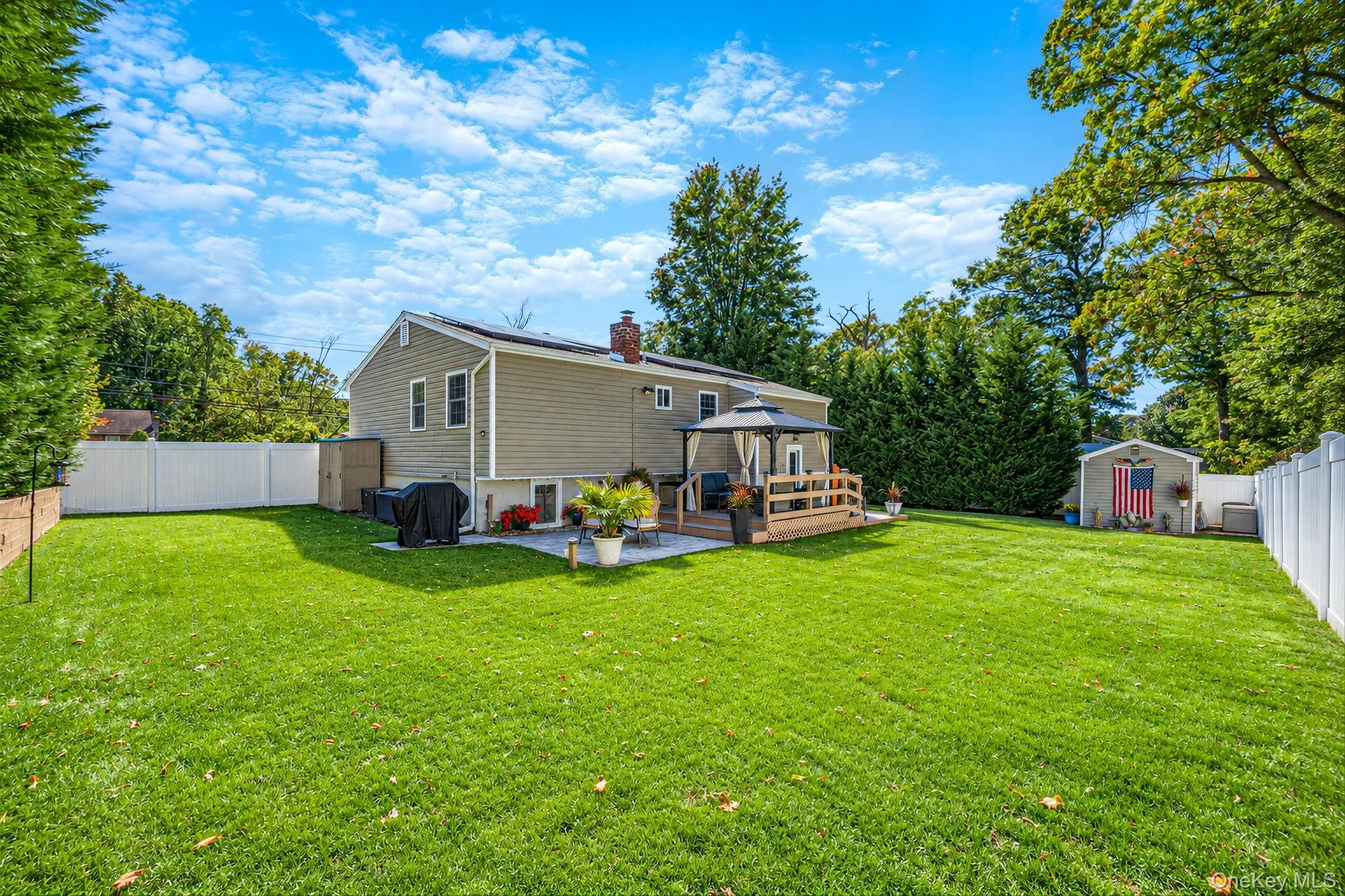 47 Mooney Pond Road, Brookhaven, NY, 4 Bedrooms Bedrooms, 11 Rooms Rooms,2 BathroomsBathrooms,Residential,For Rent,Mooney Pond,0,1060215 47 Mooney Pond Road, Brookhaven, NY, 4 Bedrooms Bedrooms, 11 Rooms Rooms,2 BathroomsBathrooms,Residential,For Rent,Mooney Pond,0,1060215