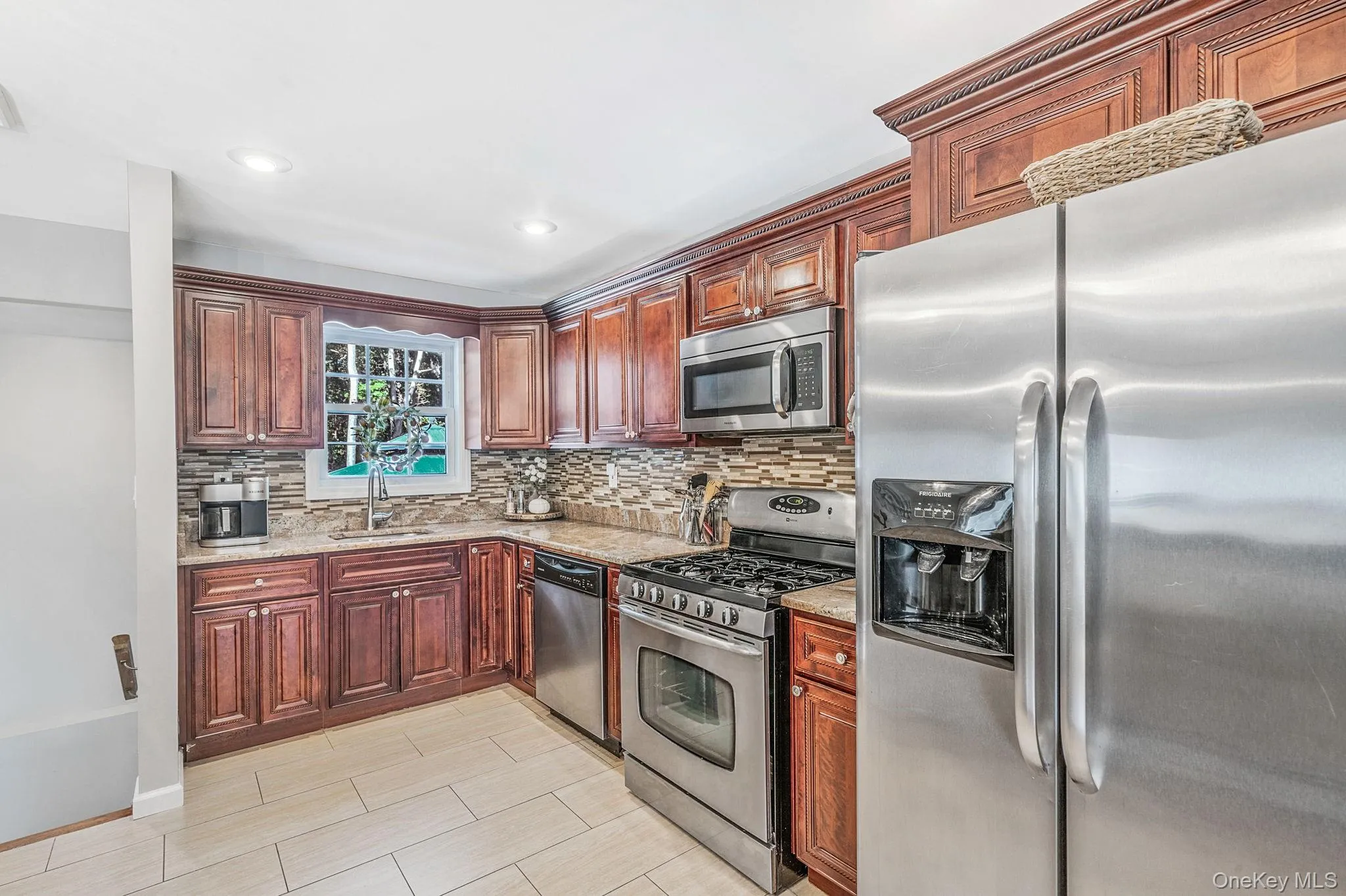 47 Mooney Pond Road, Brookhaven, NY, 4 Bedrooms Bedrooms, 11 Rooms Rooms,2 BathroomsBathrooms,Residential,For Rent,Mooney Pond,0,1060215 47 Mooney Pond Road, Brookhaven, NY, 4 Bedrooms Bedrooms, 11 Rooms Rooms,2 BathroomsBathrooms,Residential,For Rent,Mooney Pond,0,1060215
