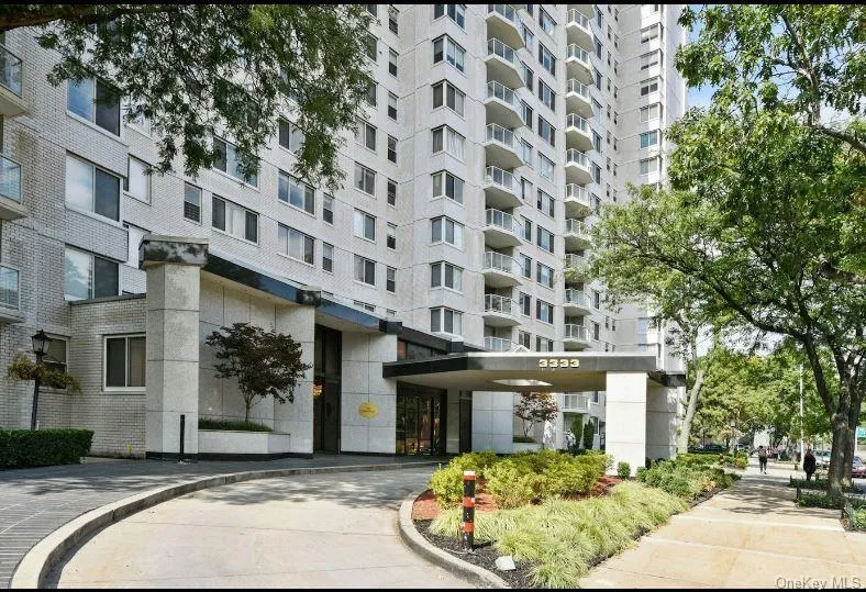 3333 Henry Hudson Parkway, New York, NY, 2 Bedrooms Bedrooms, 4 Rooms Rooms,2 BathroomsBathrooms,Residential,For Rent,Henry Hudson,0,1060221 3333 Henry Hudson Parkway, New York, NY, 2 Bedrooms Bedrooms, 4 Rooms Rooms,2 BathroomsBathrooms,Residential,For Rent,Henry Hudson,0,1060221