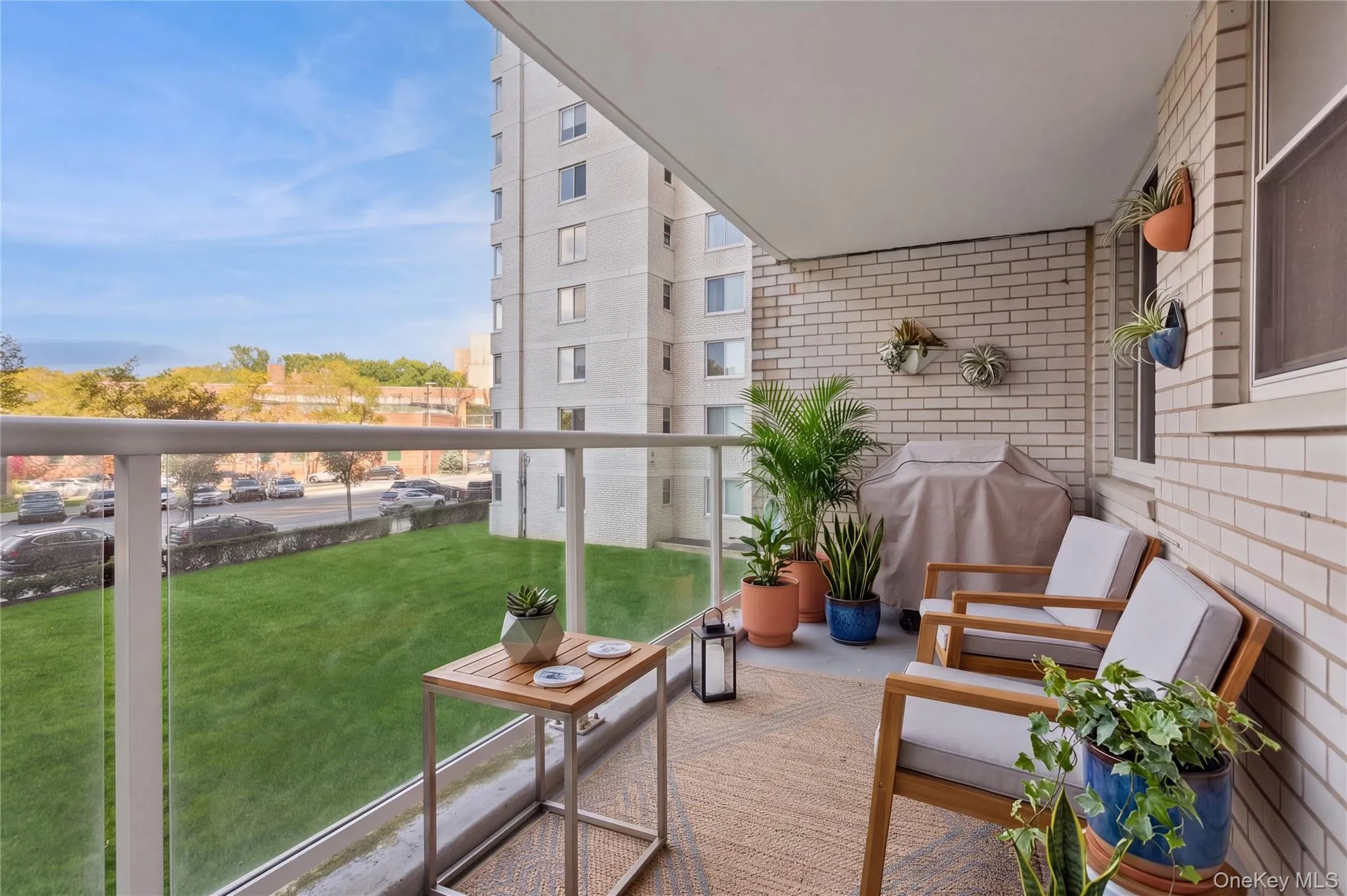 3333 Henry Hudson Parkway, New York, NY, 2 Bedrooms Bedrooms, 4 Rooms Rooms,2 BathroomsBathrooms,Residential,For Rent,Henry Hudson,0,1060221 3333 Henry Hudson Parkway, New York, NY, 2 Bedrooms Bedrooms, 4 Rooms Rooms,2 BathroomsBathrooms,Residential,For Rent,Henry Hudson,0,1060221