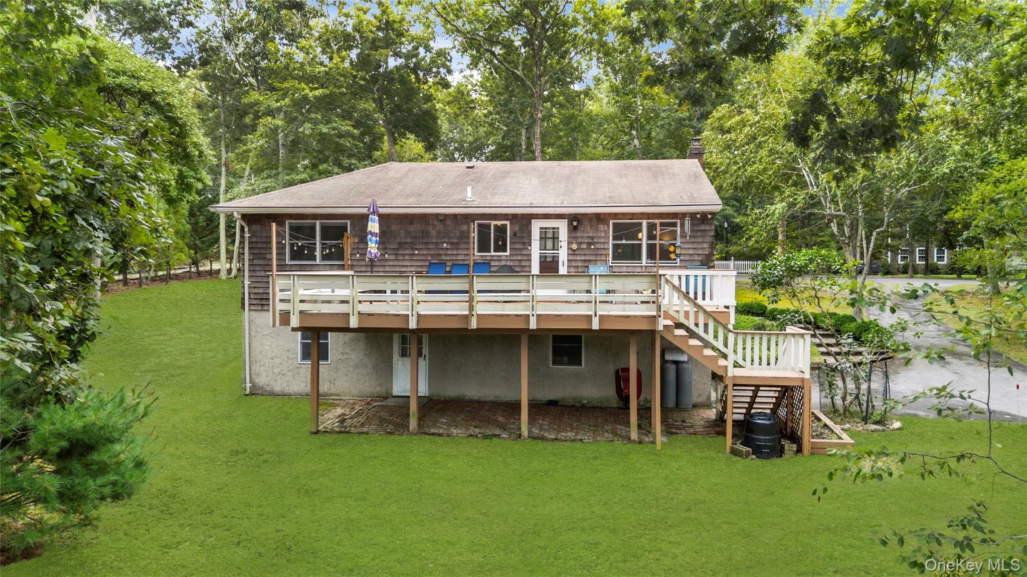 600 Water Mill Towd Road, Southampton, New York 11968