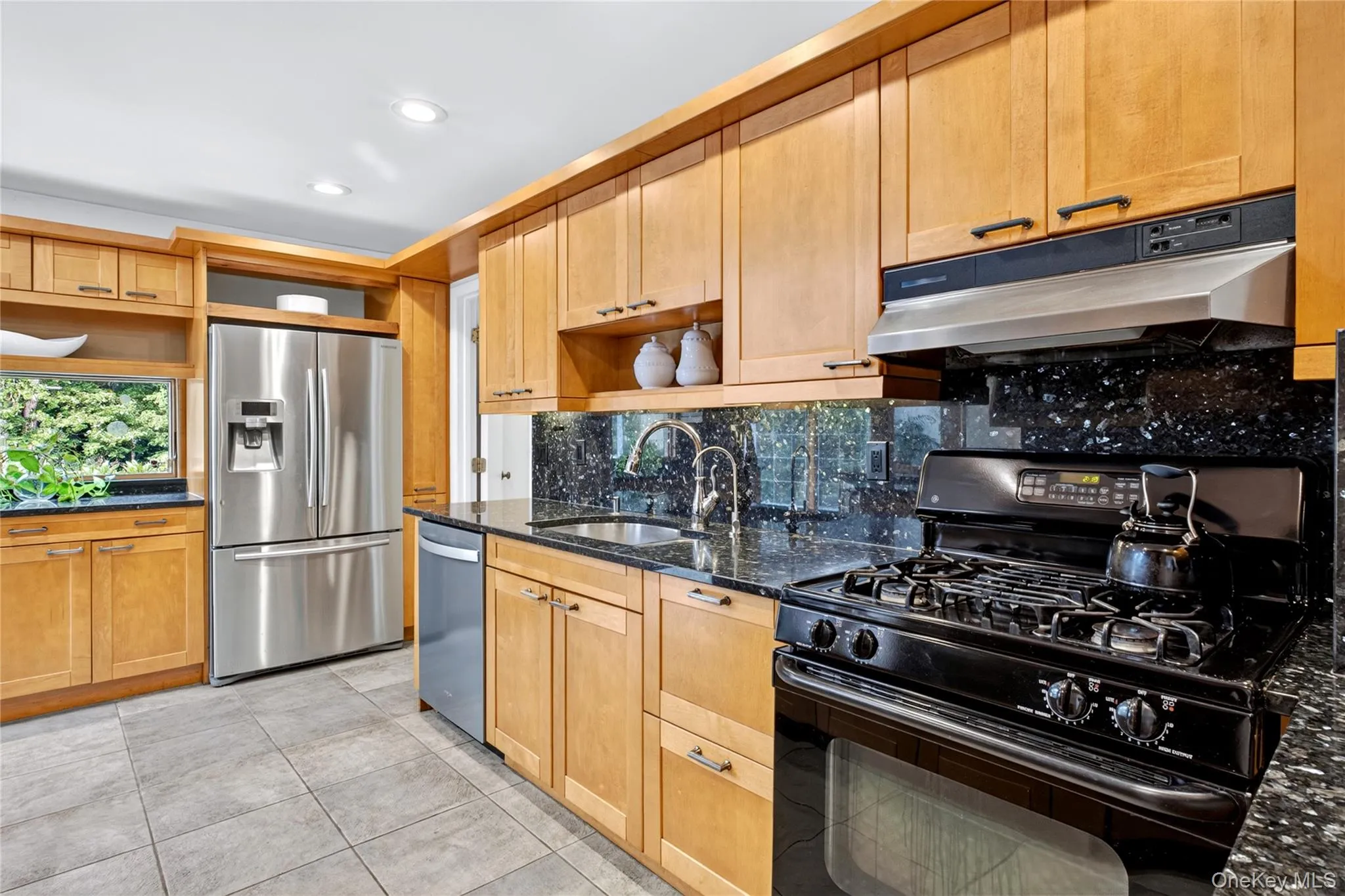 75 Plymouth Road, North Hempstead, NY, 4 Bedrooms Bedrooms, 9 Rooms Rooms,3 BathroomsBathrooms,Residential,For Rent,Plymouth,0,1060229 75 Plymouth Road, North Hempstead, NY, 4 Bedrooms Bedrooms, 9 Rooms Rooms,3 BathroomsBathrooms,Residential,For Rent,Plymouth,0,1060229